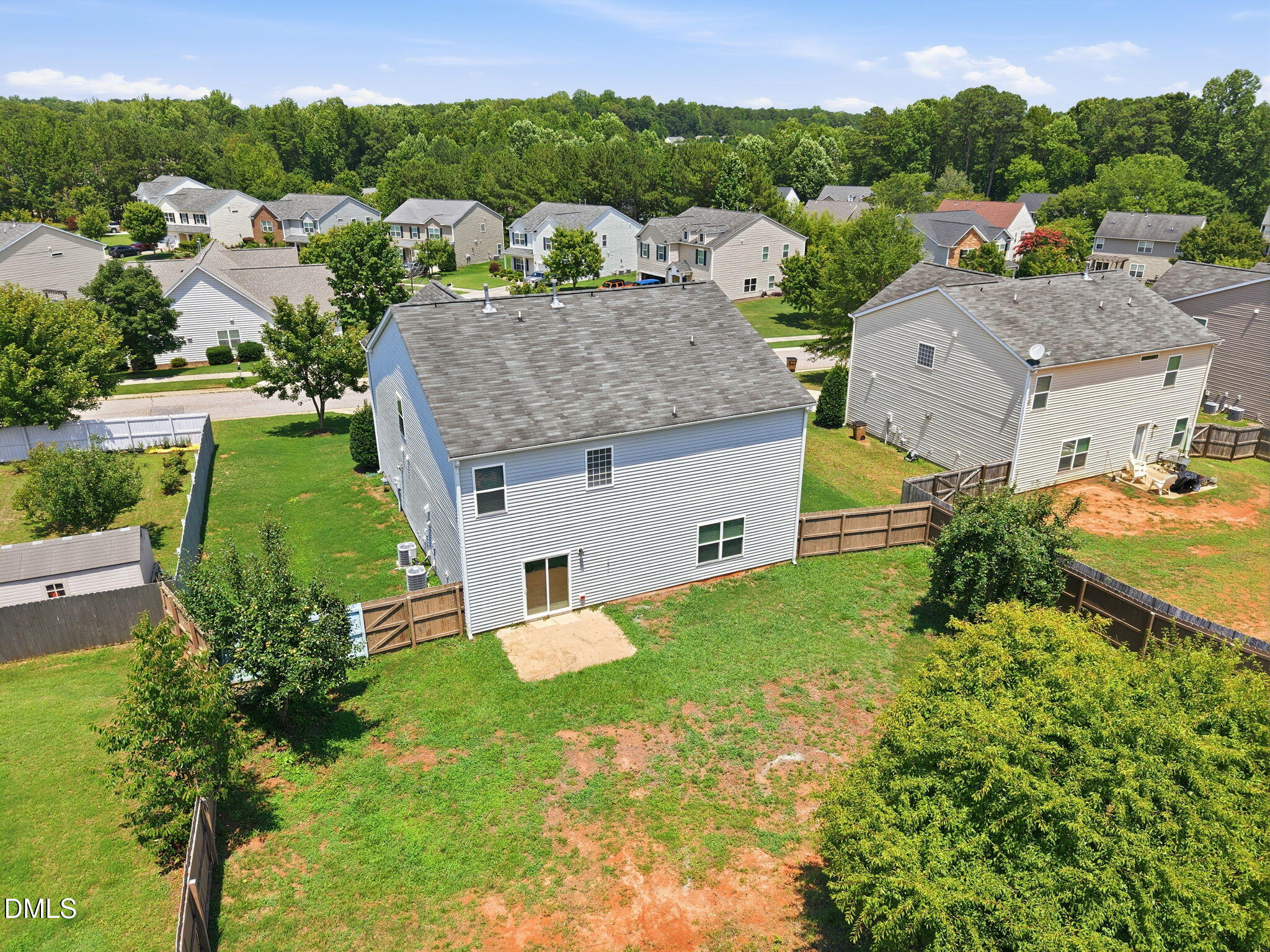 1121 Crendall Way Property Photo 50