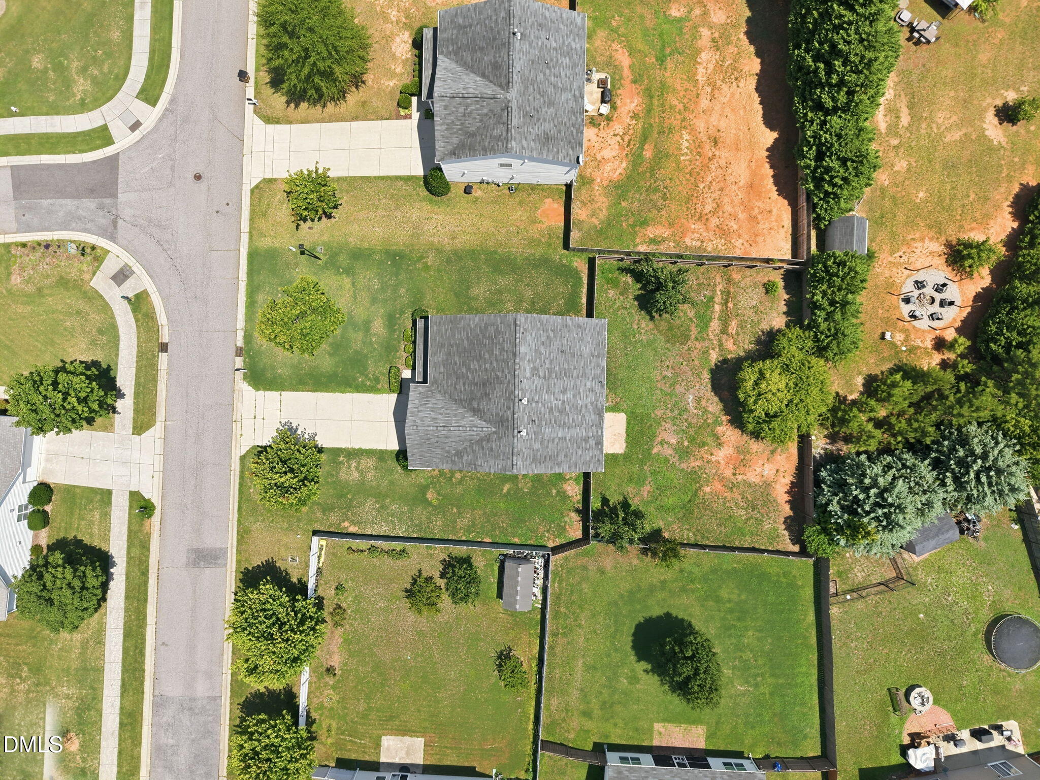 1121 Crendall Way Property Photo 51