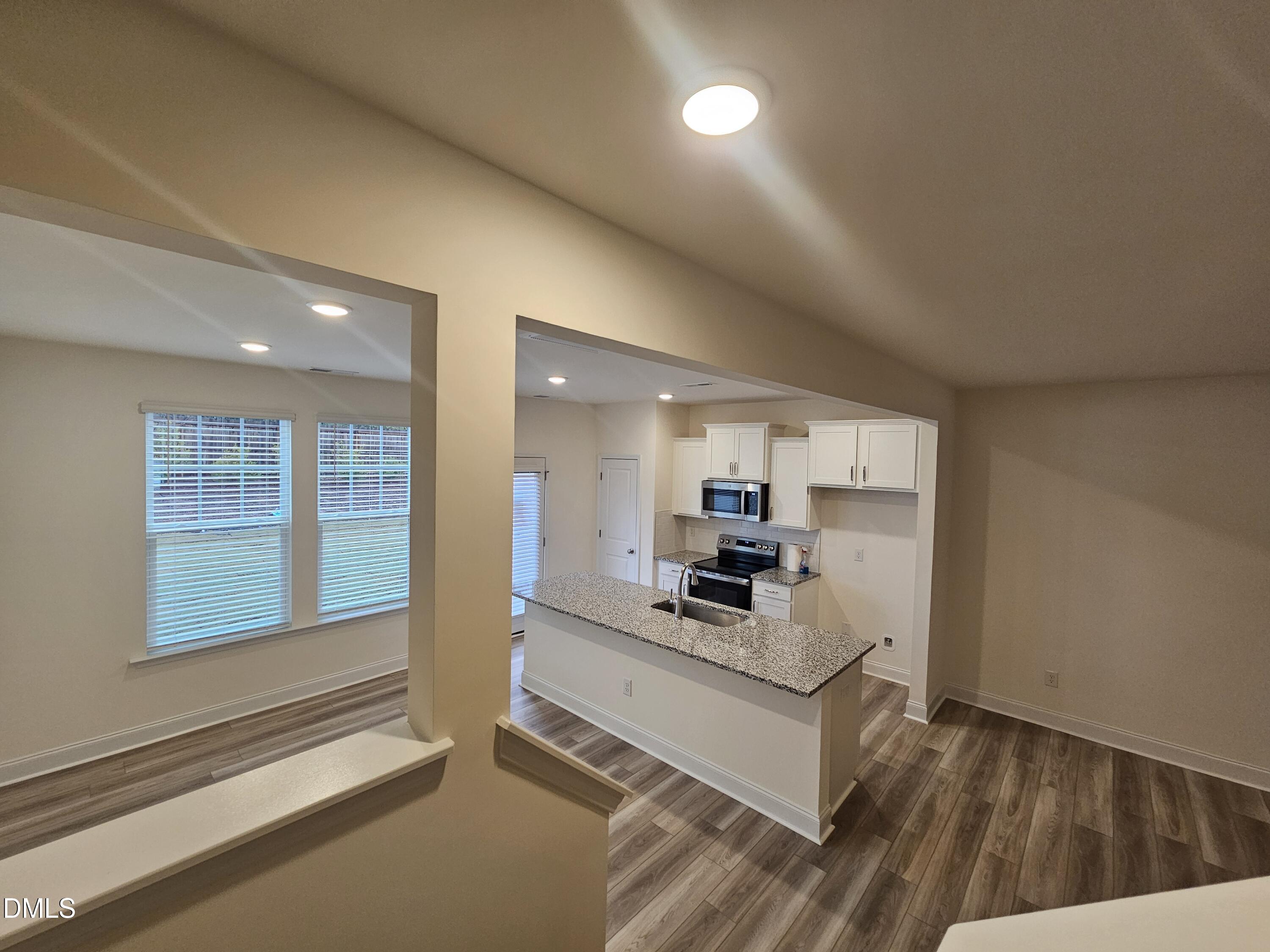 48 Bloodroot Street Property Photo 13