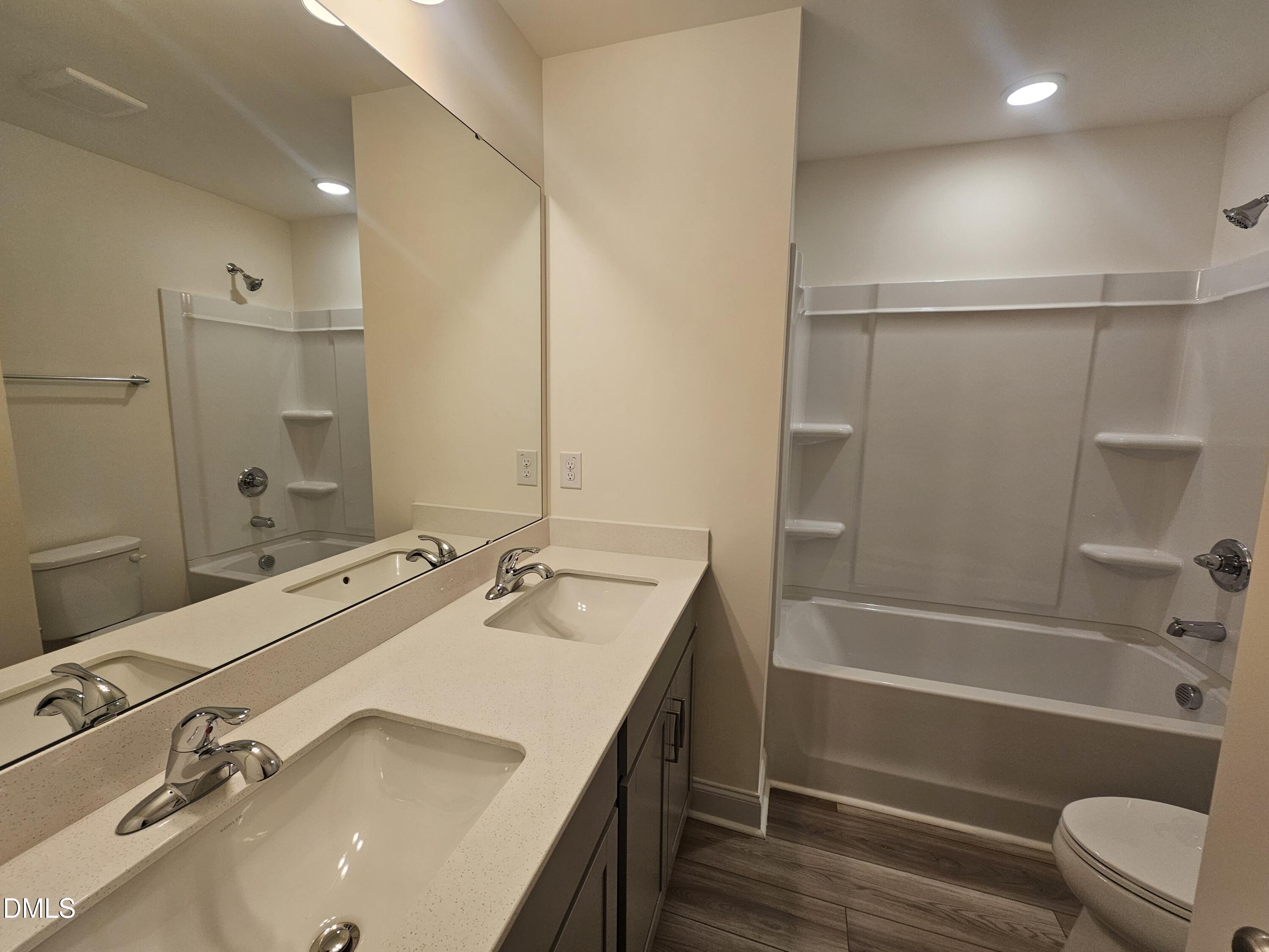 48 Bloodroot Street Property Photo 16