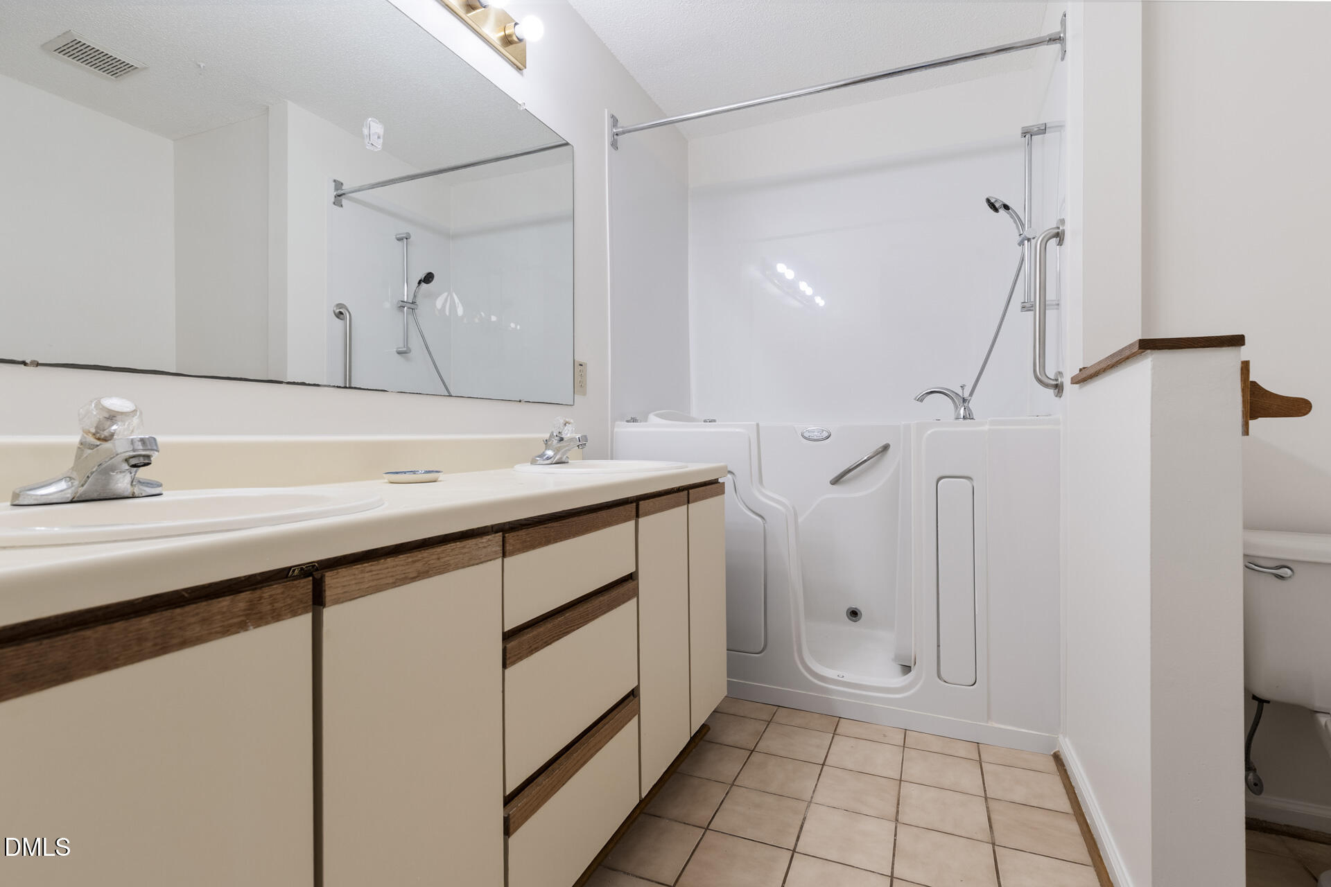 101 Standish Drive Property Photo 19