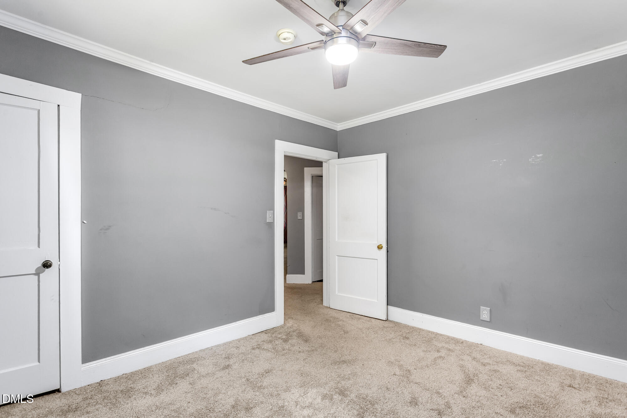 2442 Hoskins Road Property Photo 17