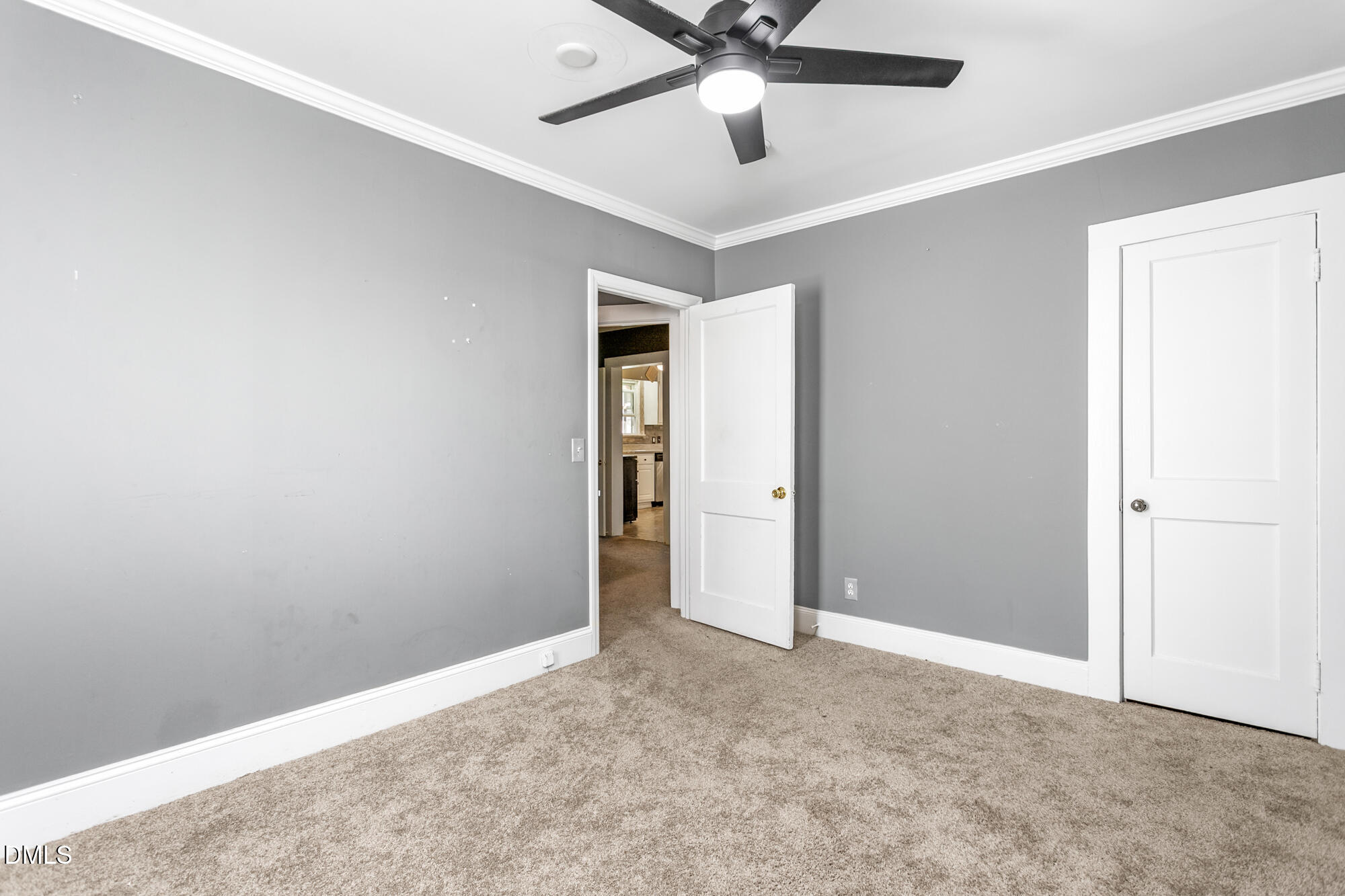 2442 Hoskins Road Property Photo 19