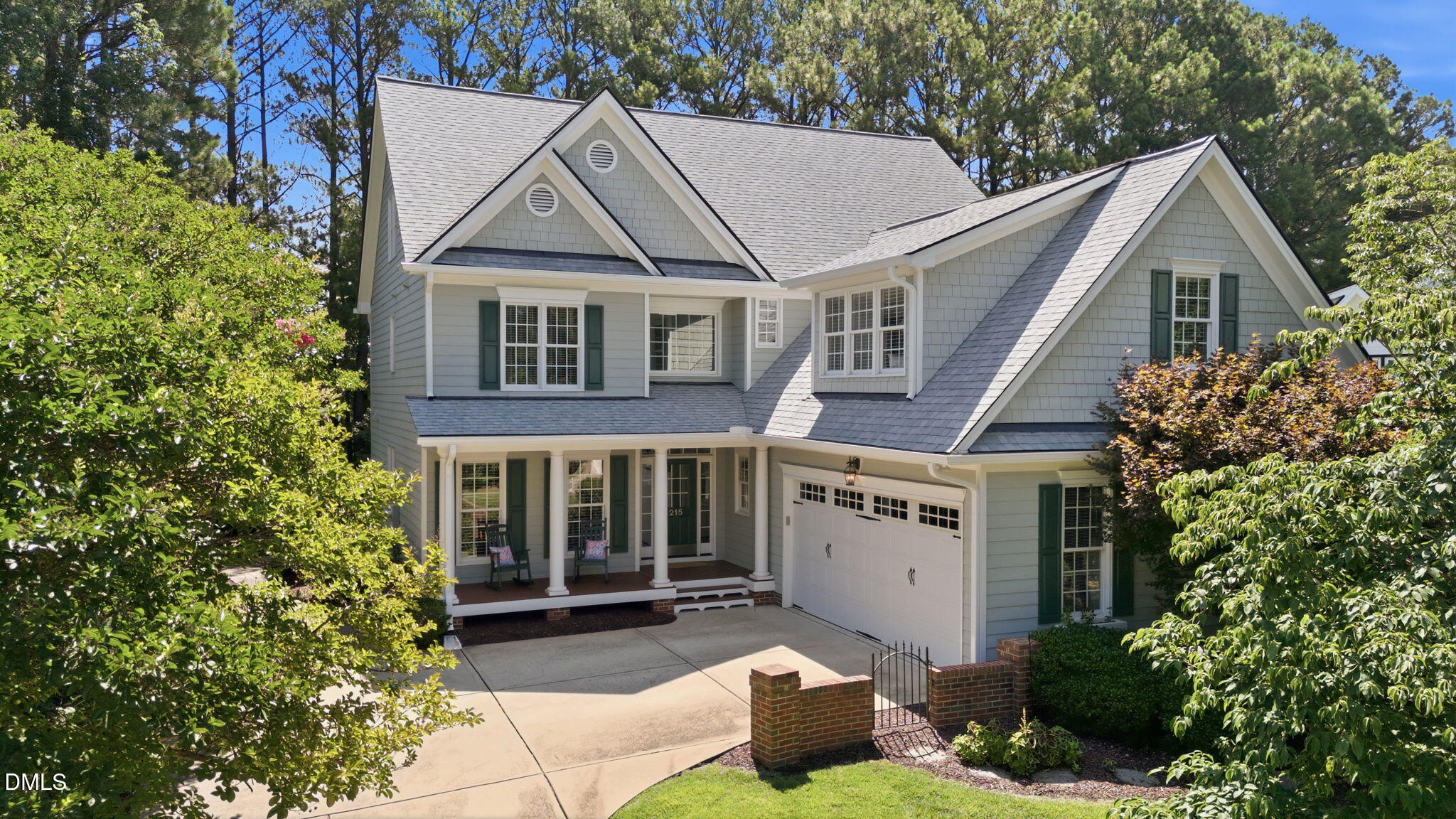 215 Lansbrooke Lane