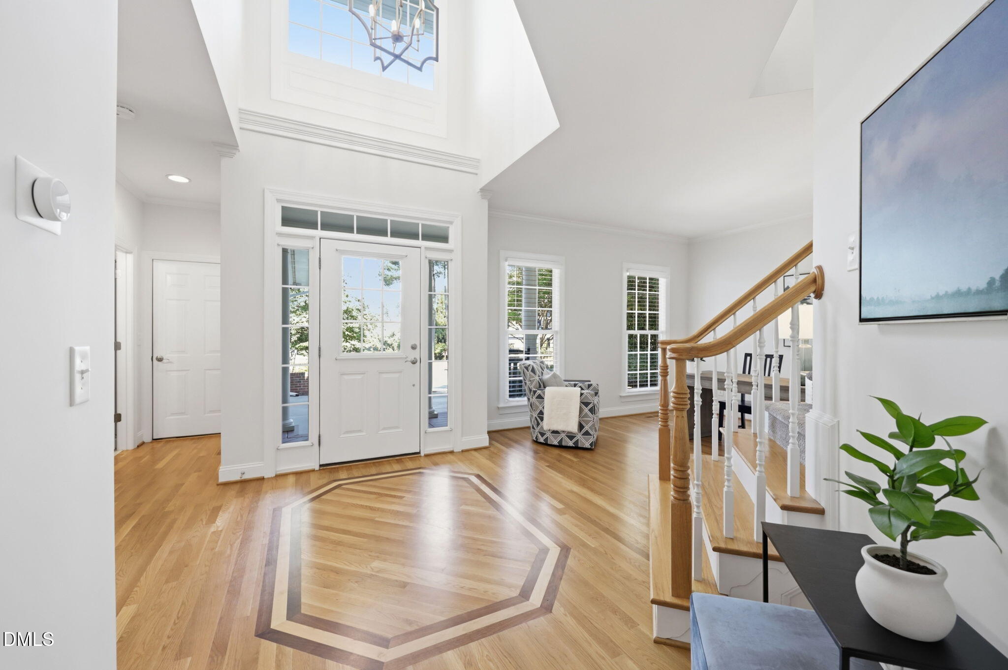 215 Lansbrooke Lane Property Photo 6