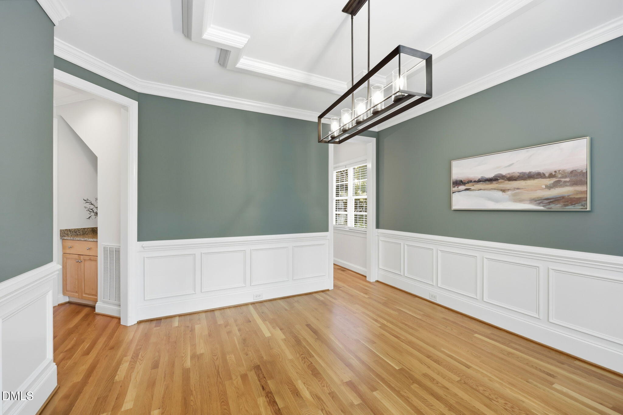 215 Lansbrooke Lane Property Photo 11