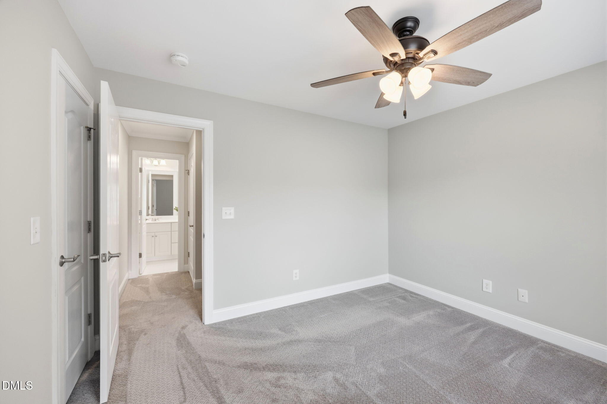 215 Lansbrooke Lane Property Photo 39