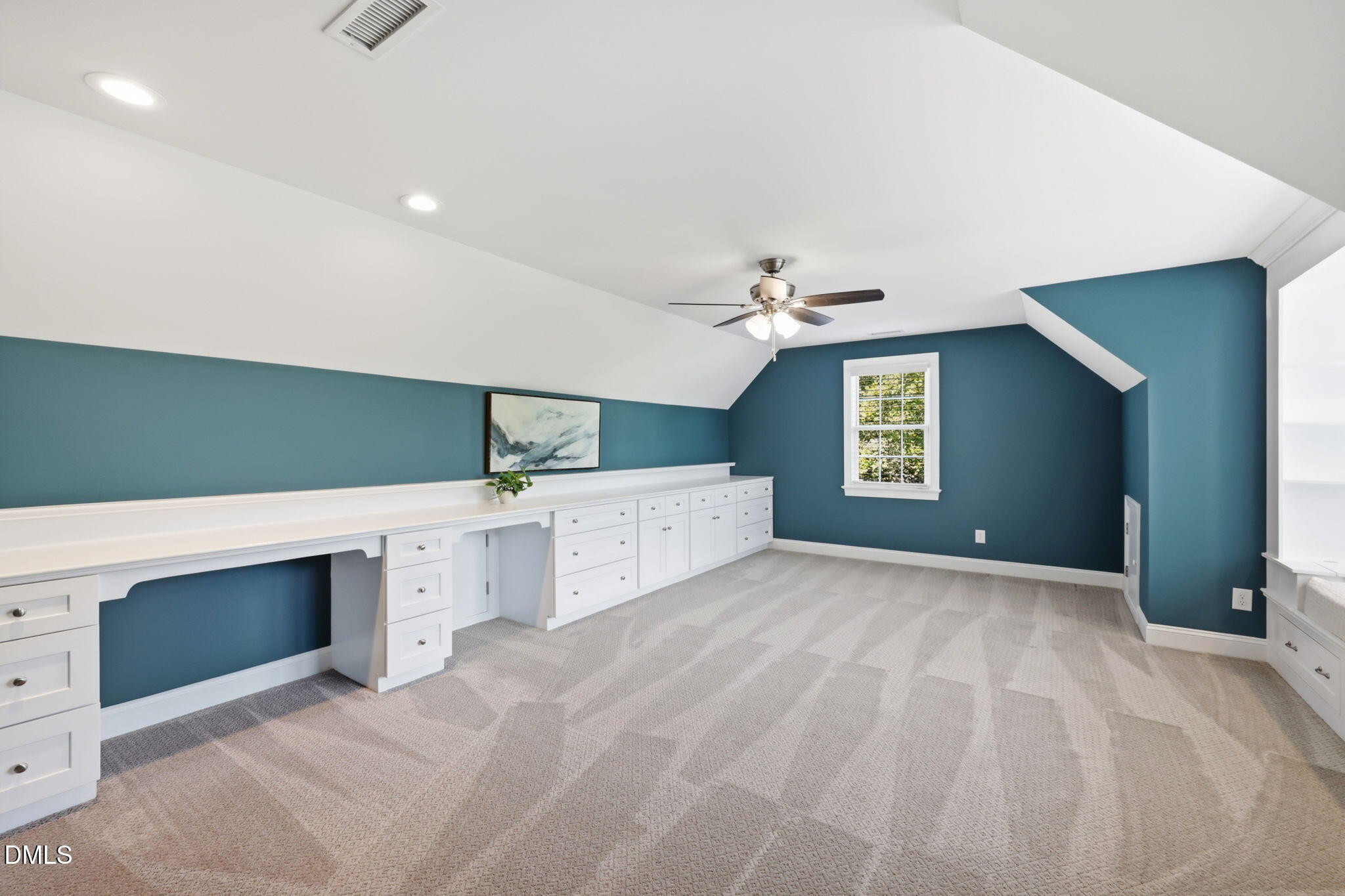 215 Lansbrooke Lane Property Photo 40