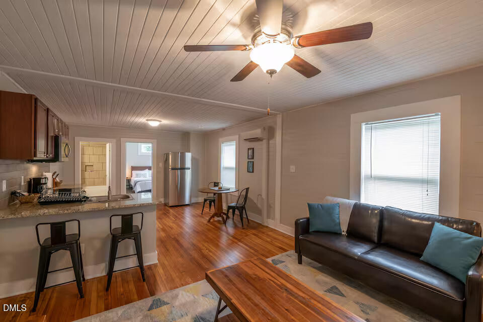 1202 Cornell Street Property Photo 2