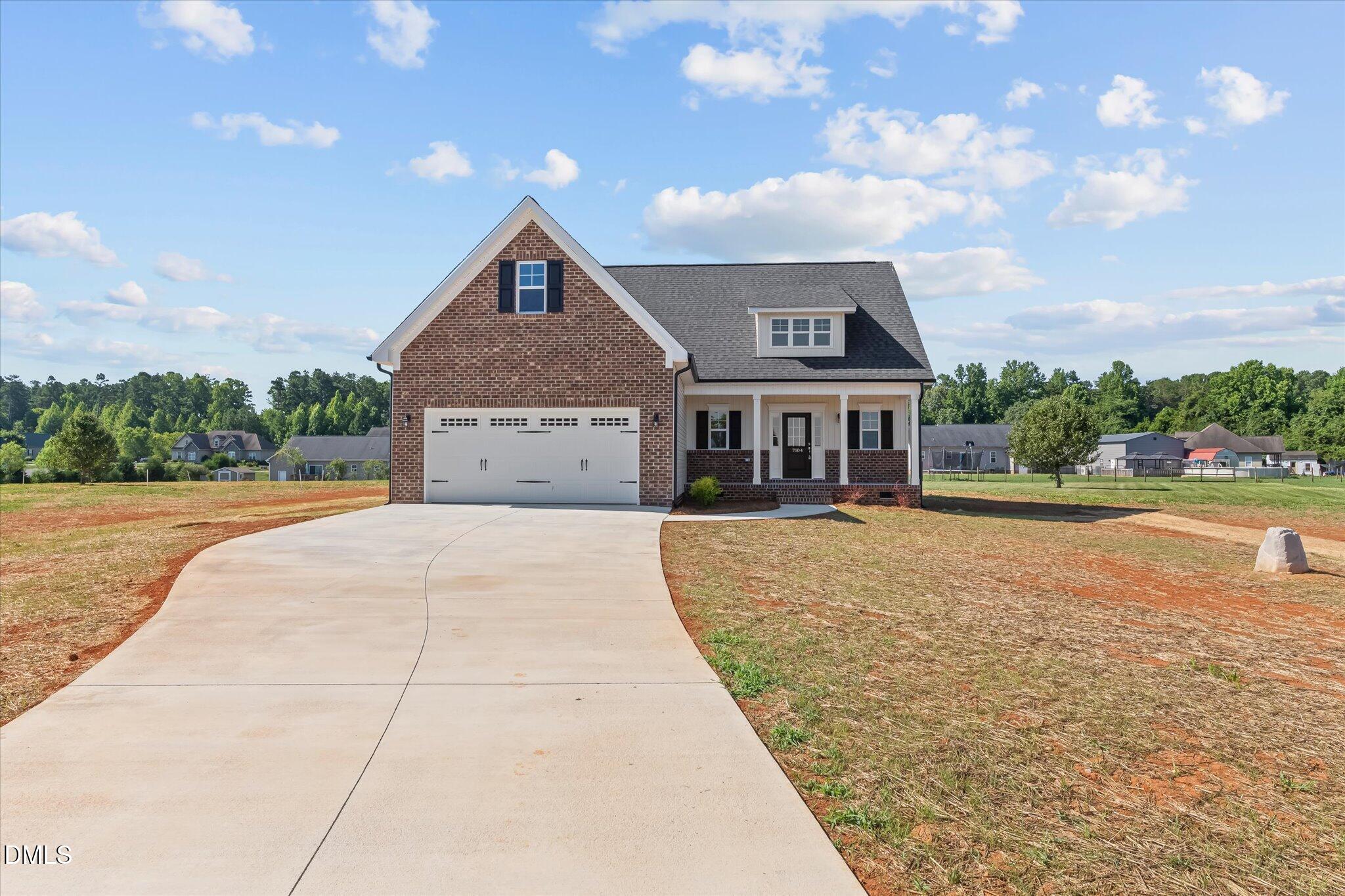 7104 Lukes Court Property Photo 1
