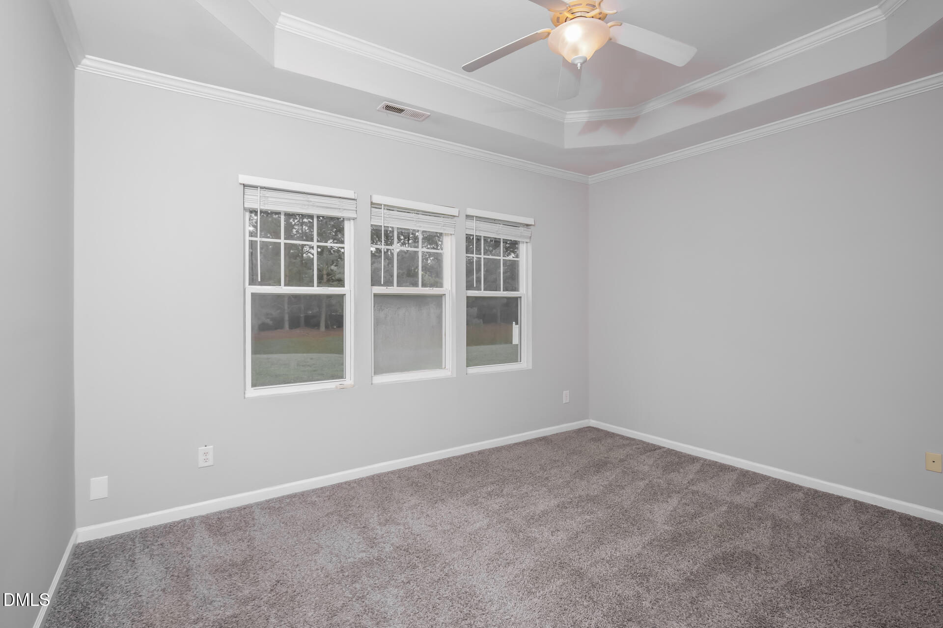 3213 Whispernut Lane Property Photo 10