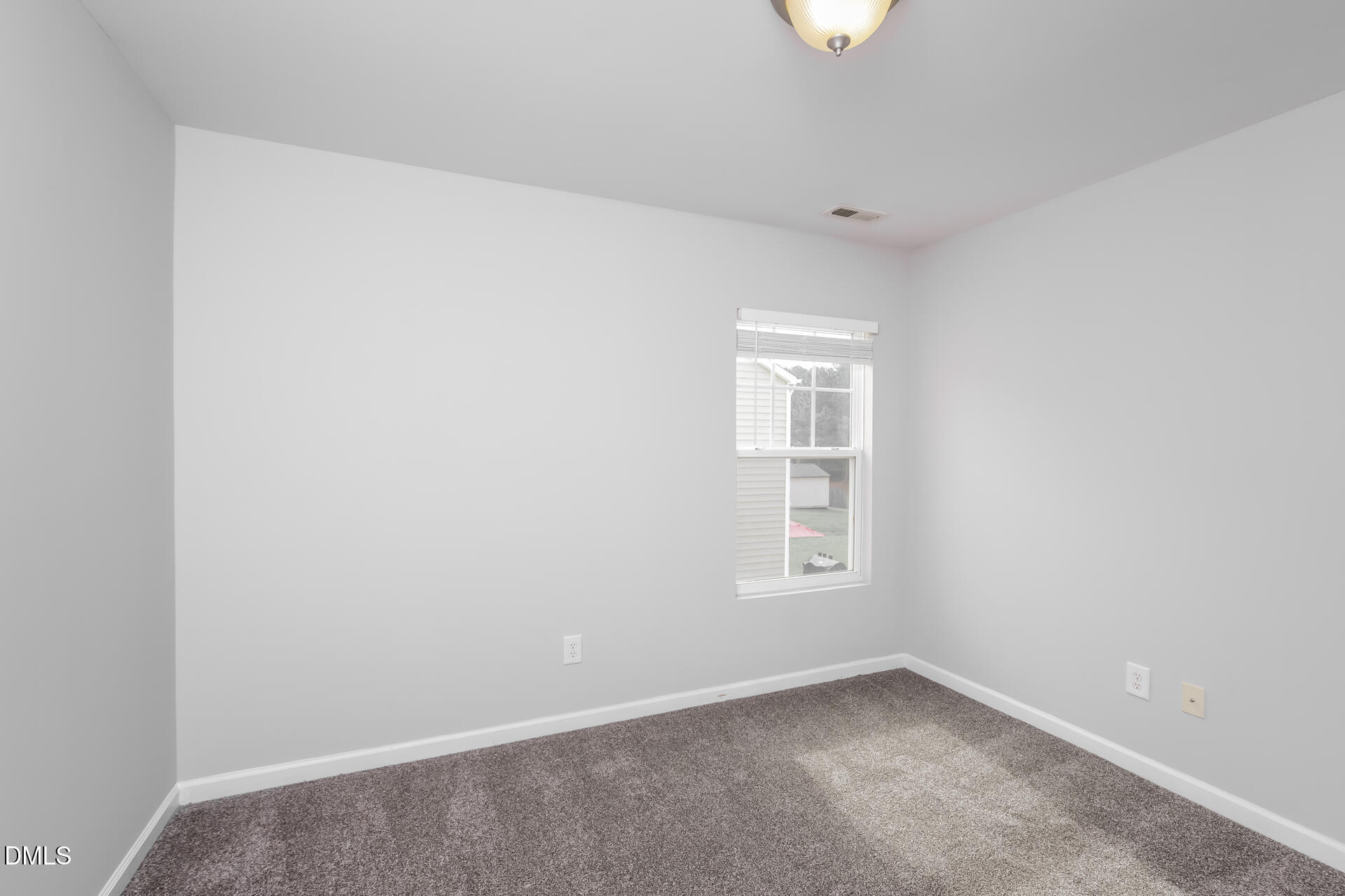 3213 Whispernut Lane Property Photo 15
