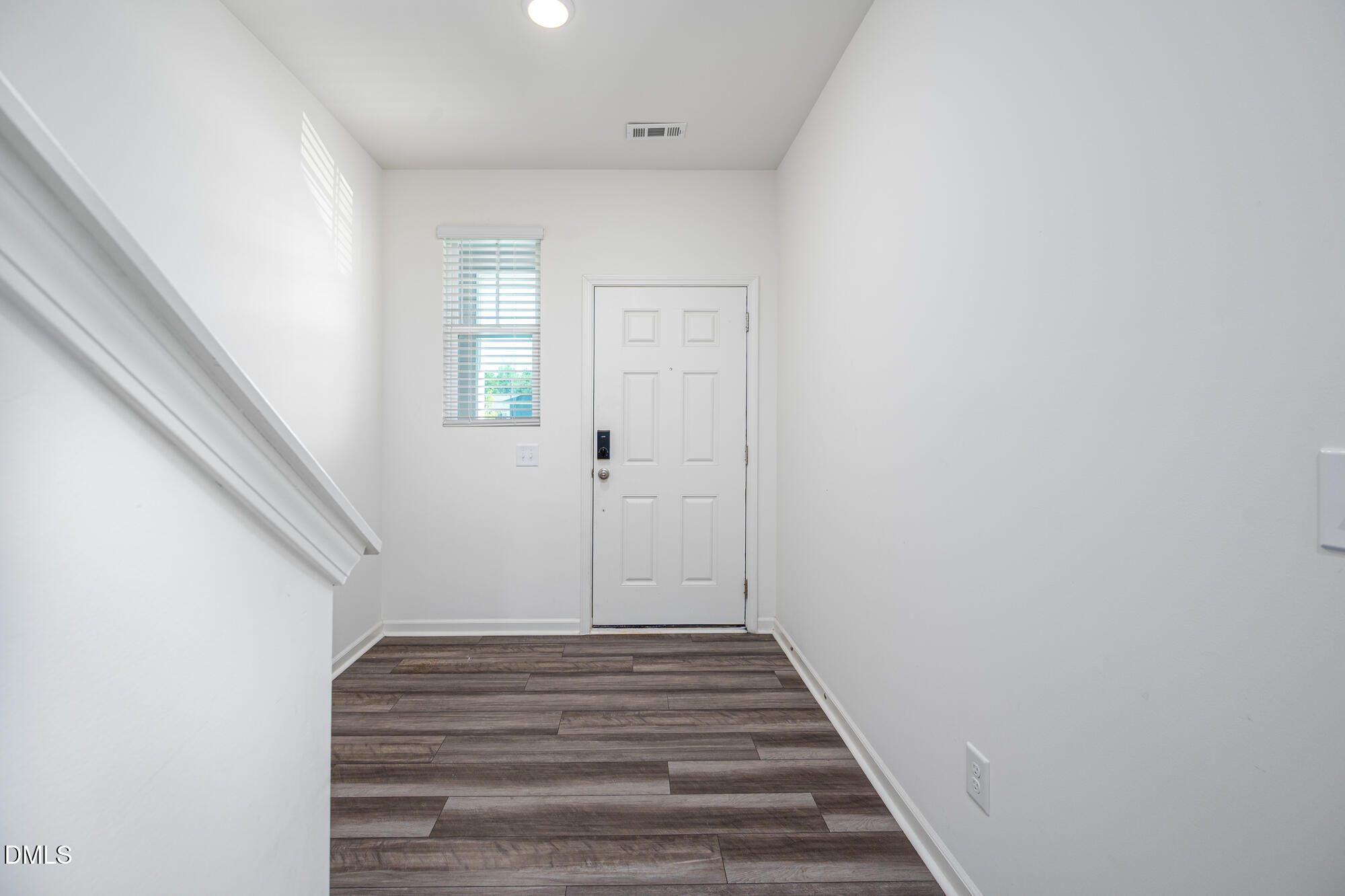1126 Tofino Drive Property Photo 7