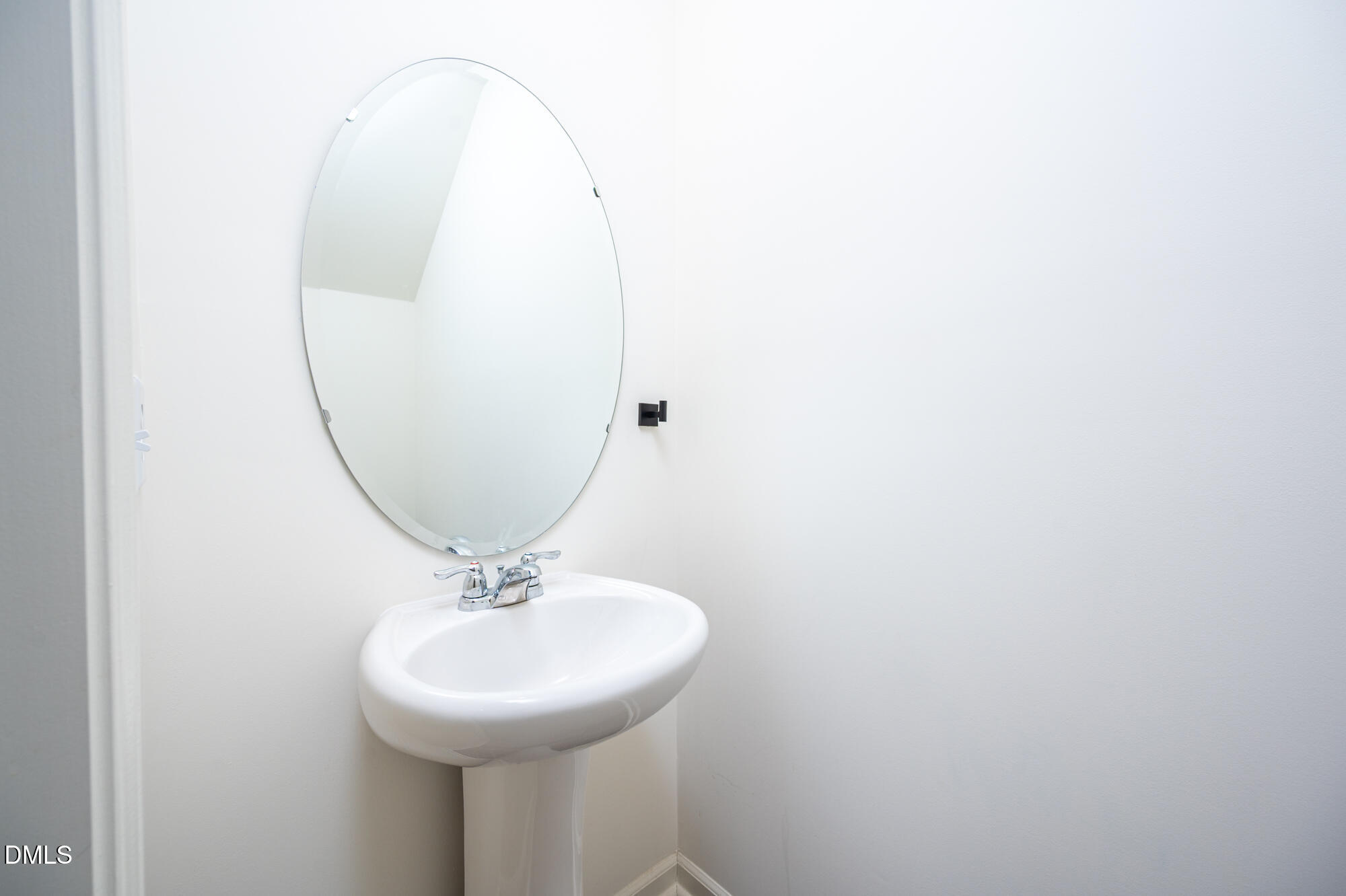 1126 Tofino Drive Property Photo 15