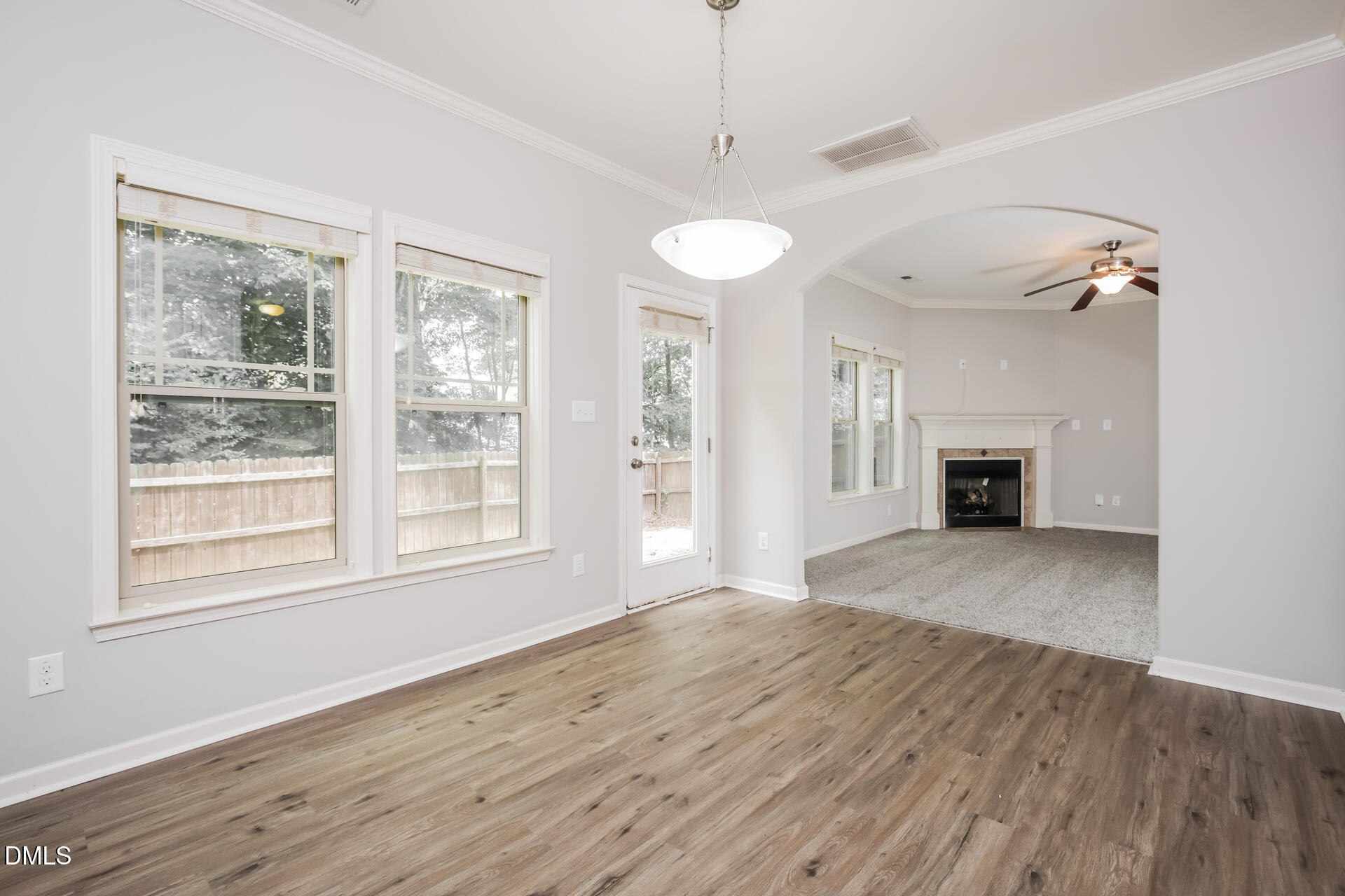 220 Spinel Lane Property Photo 5