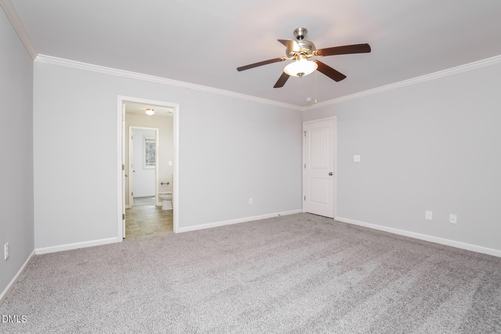 220 Spinel Lane Property Photo 11