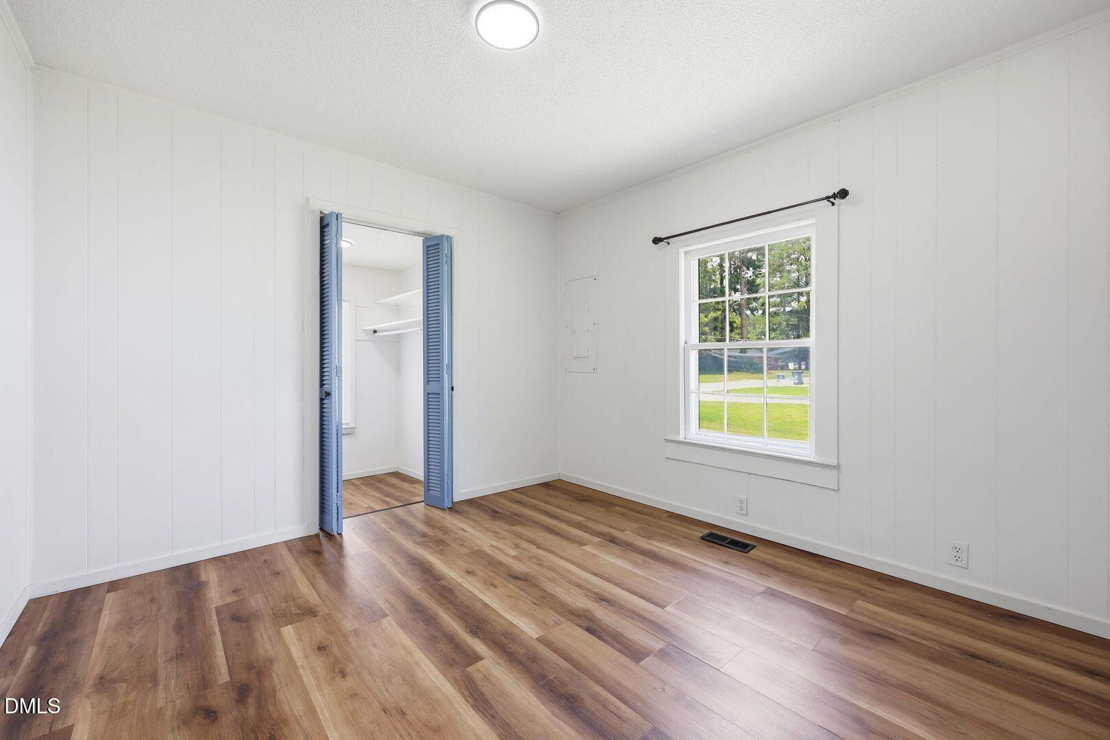 201 4th Street Property Photo 12
