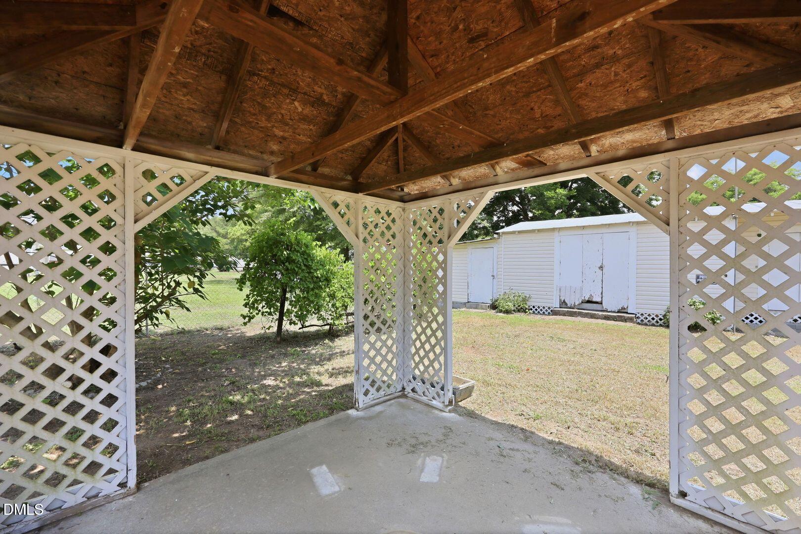 201 4th Street Property Photo 39