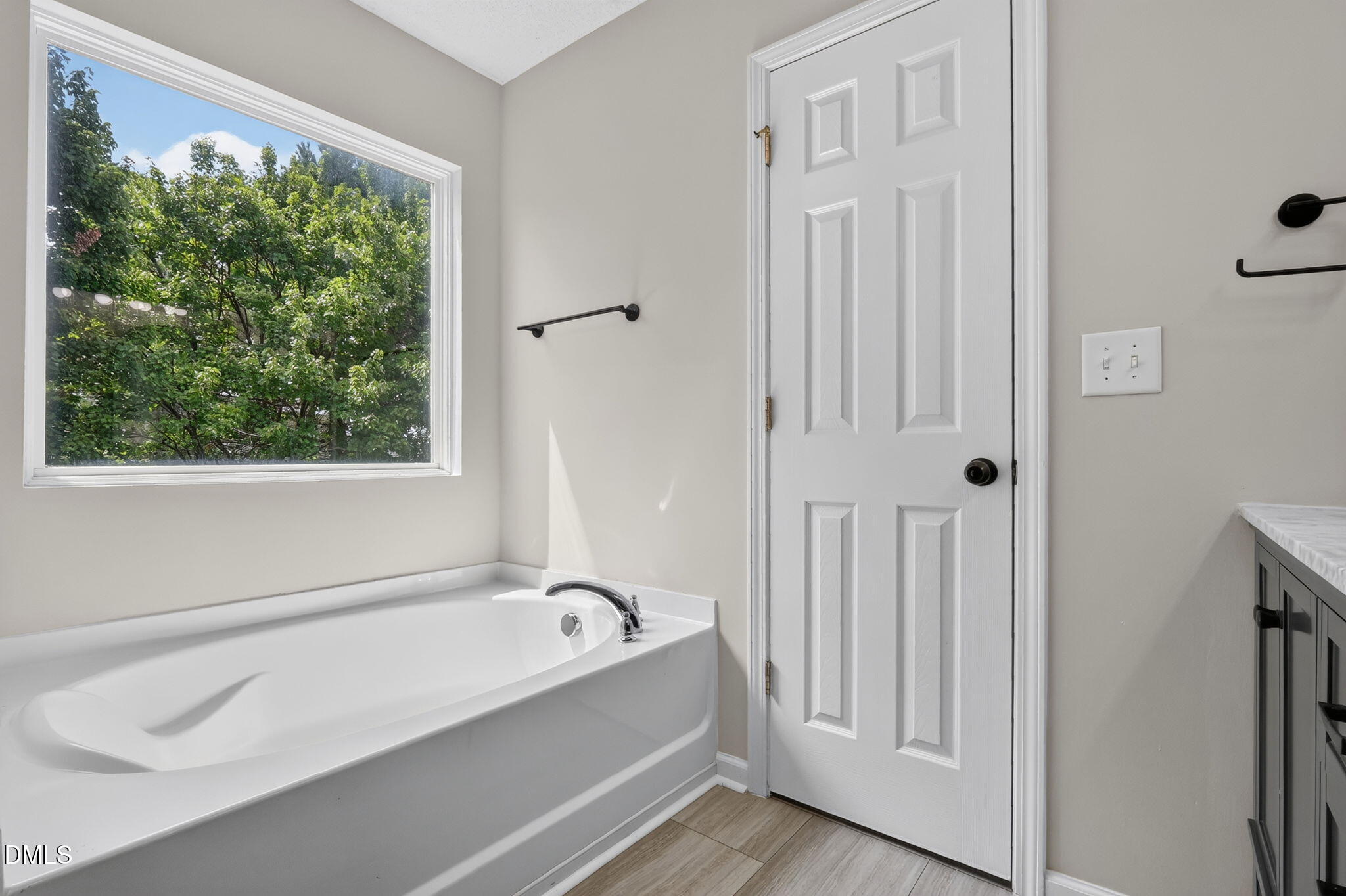 4508 Arcaro Drive Property Photo 24