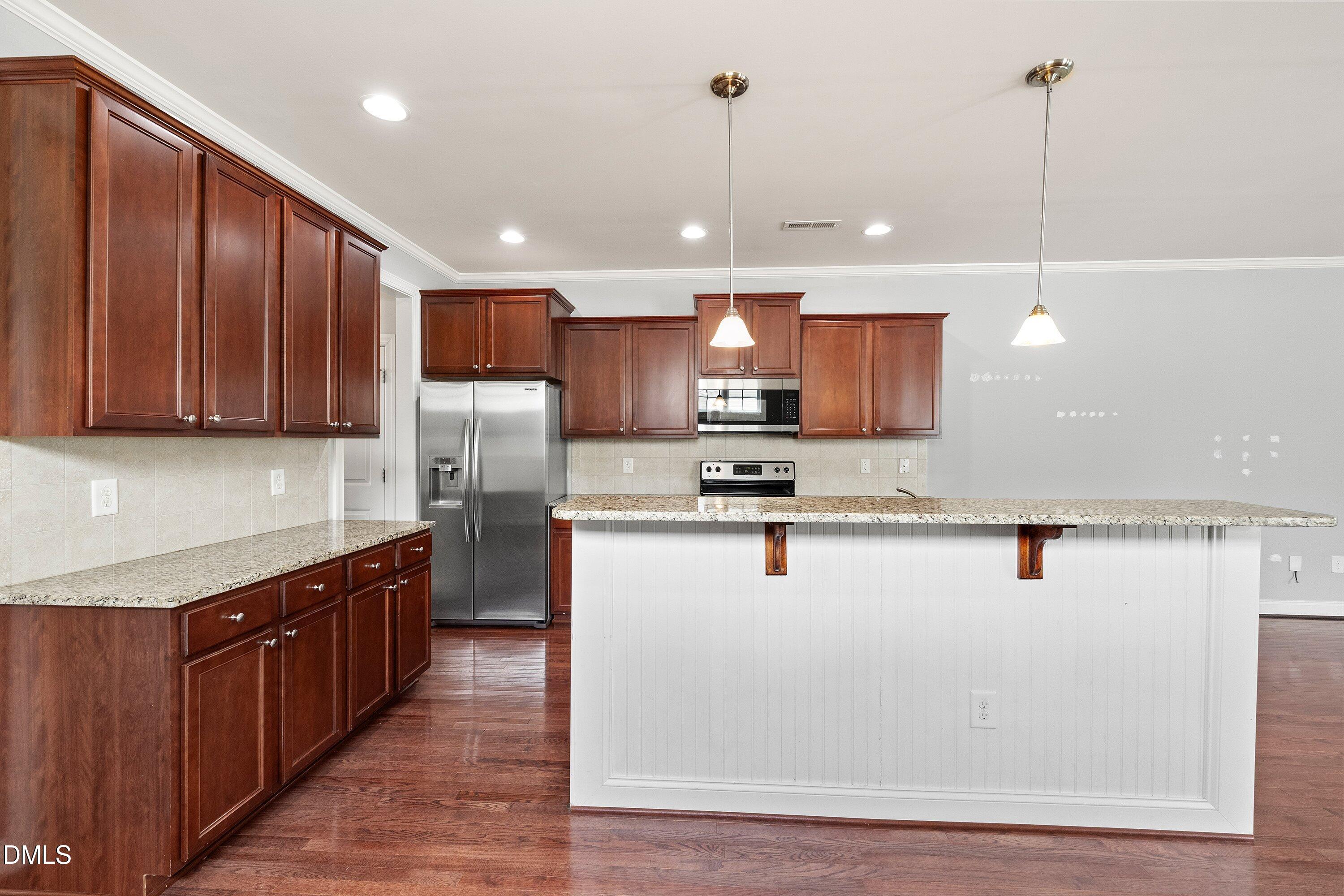 412 Evening Star Drive Property Photo 8