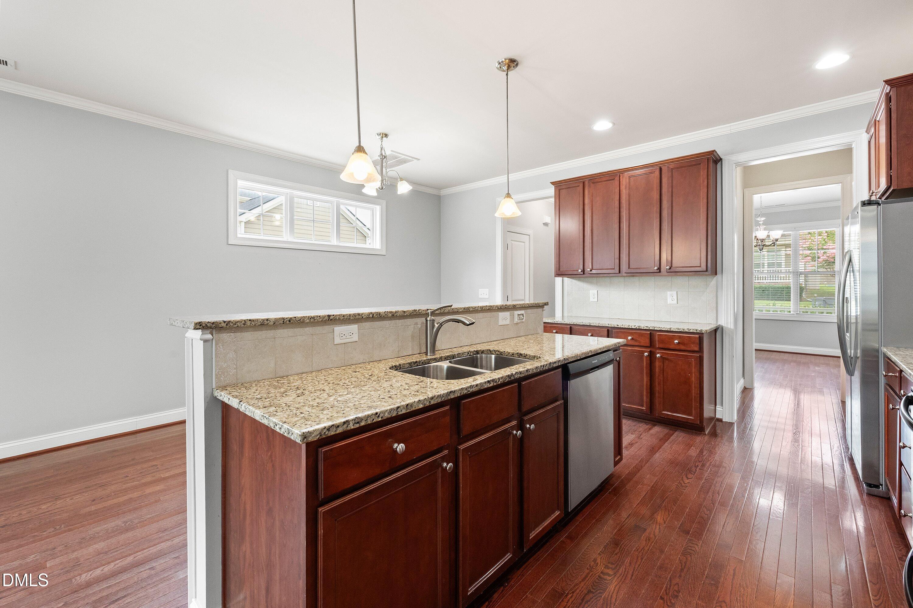 412 Evening Star Drive Property Photo 10