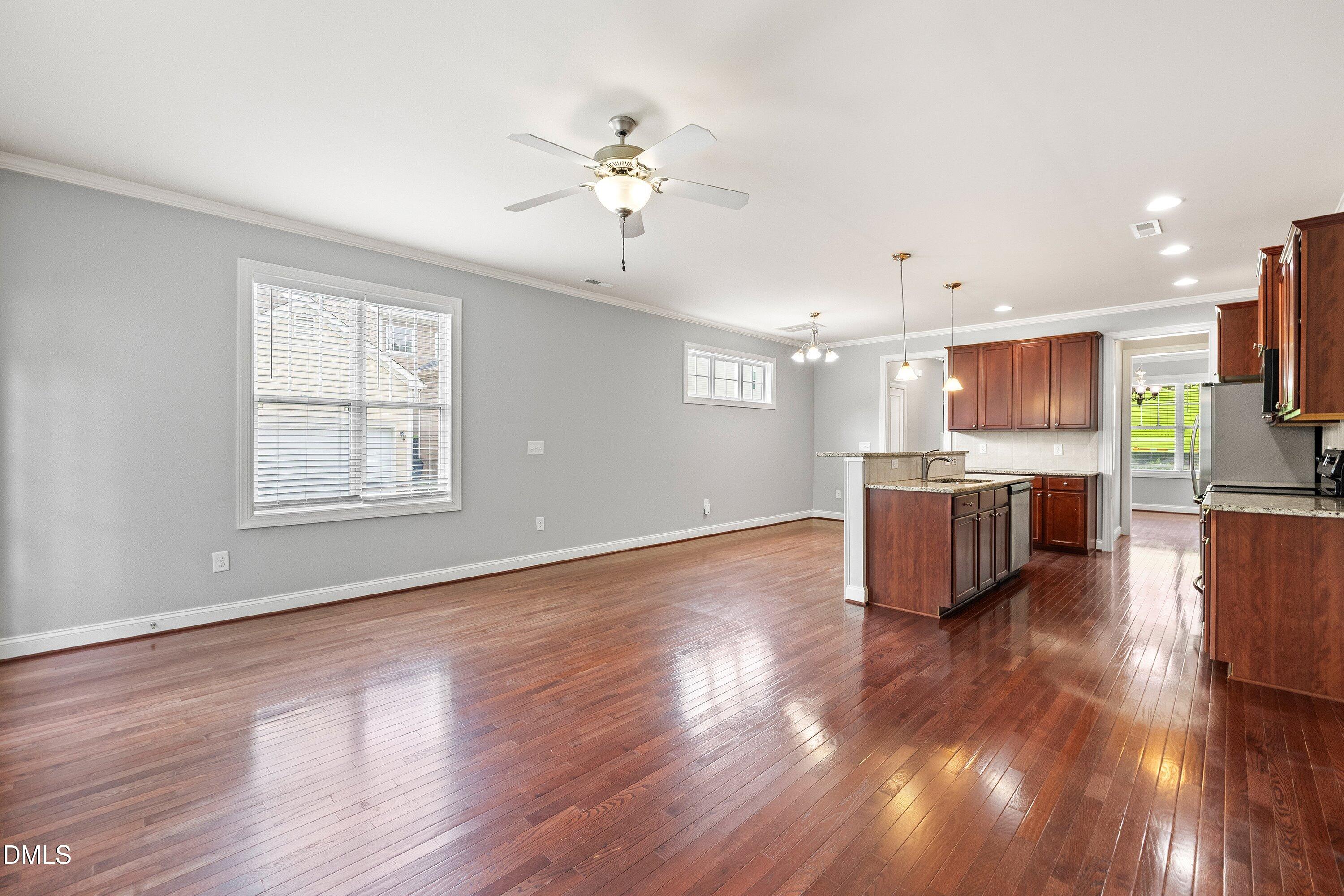 412 Evening Star Drive Property Photo 11