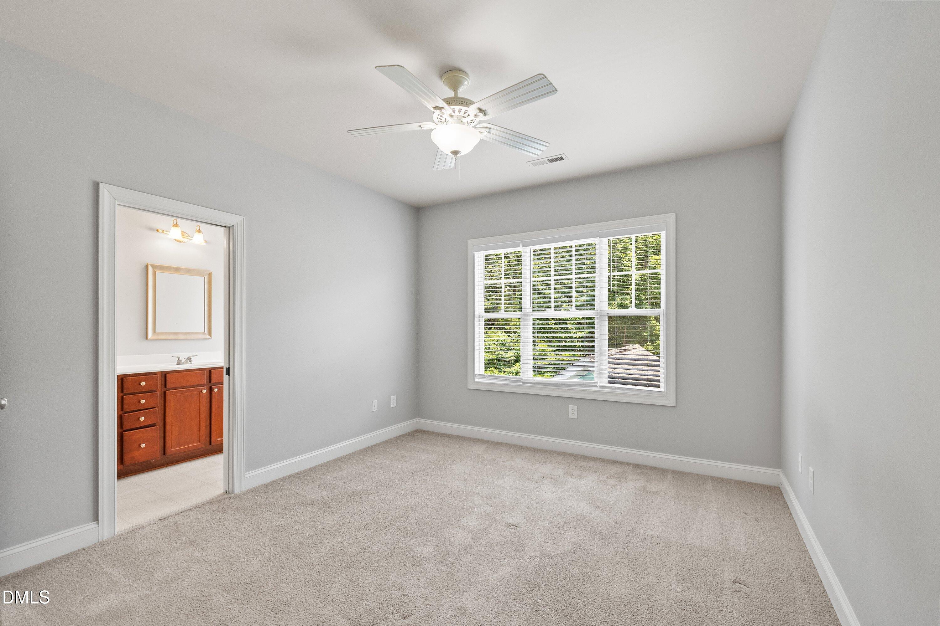 412 Evening Star Drive Property Photo 13
