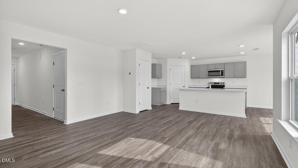 119 Vignette Drive Property Photo 6