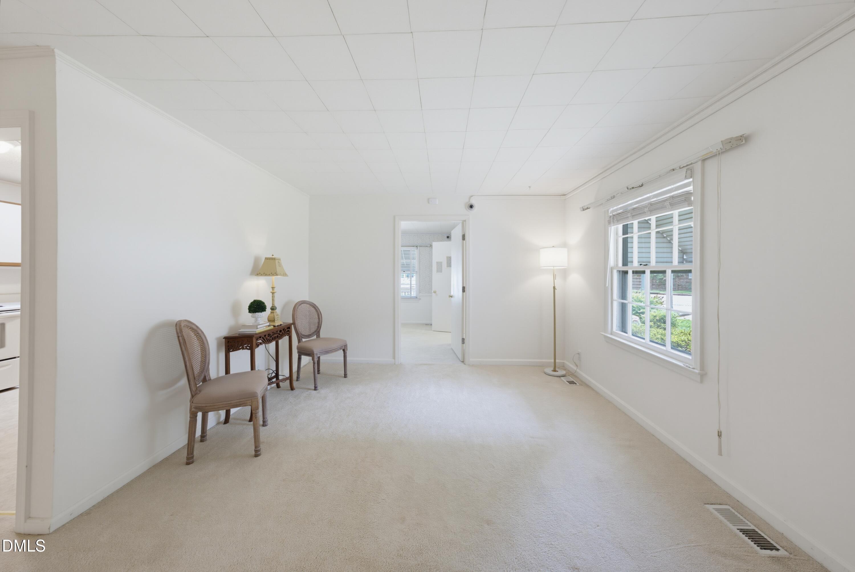 306 Plainview Avenue Property Photo 6