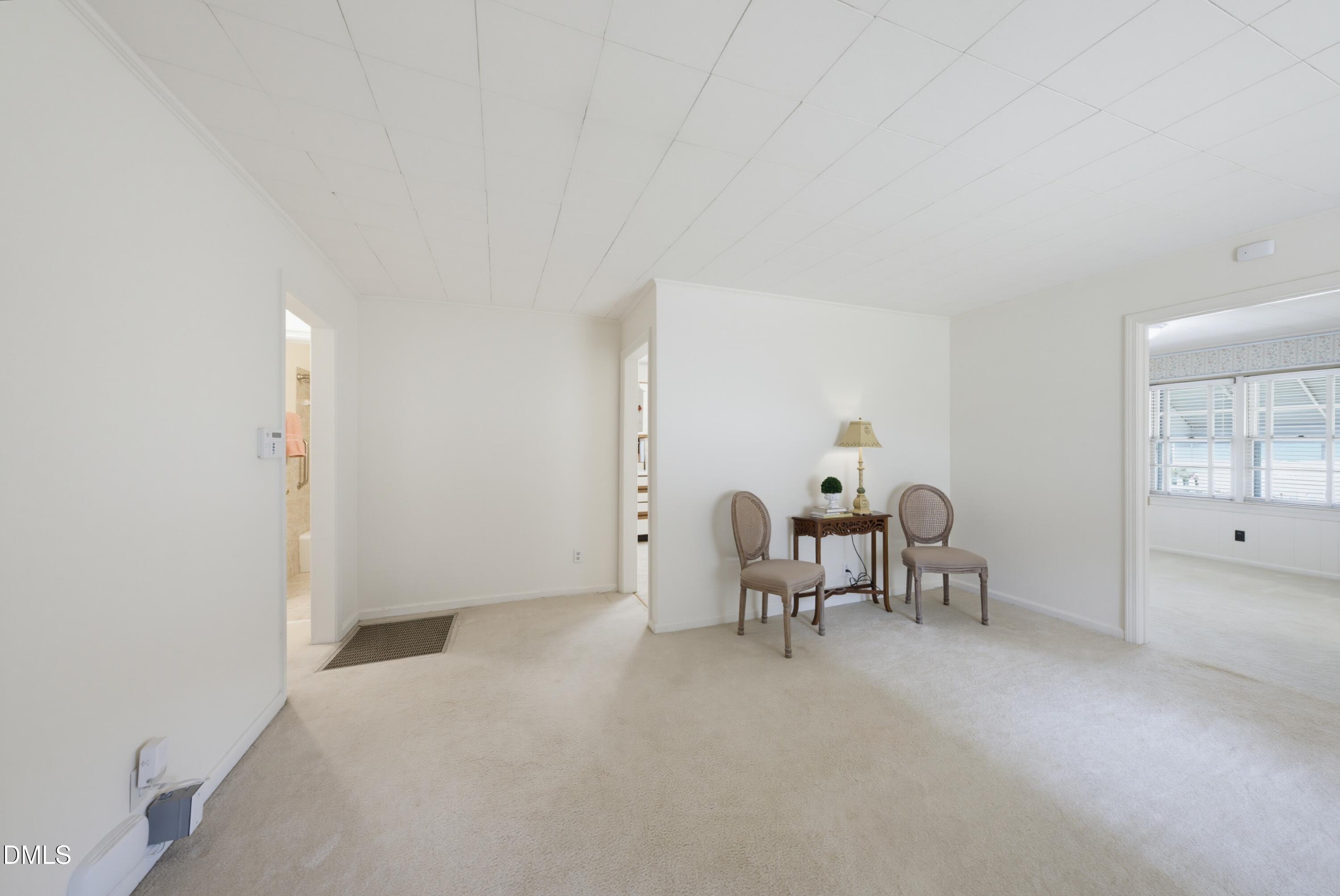 306 Plainview Avenue Property Photo 10