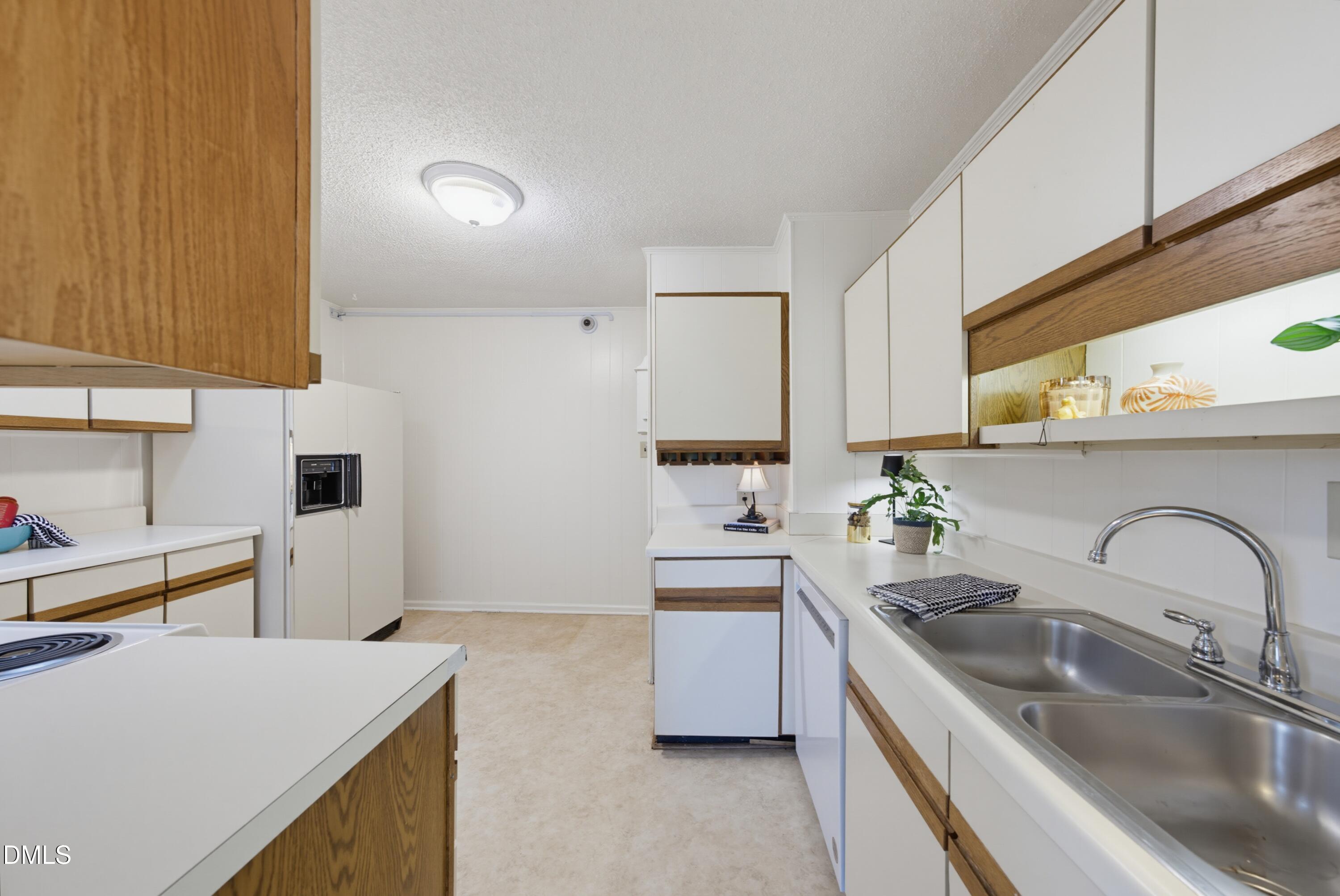 306 Plainview Avenue Property Photo 14