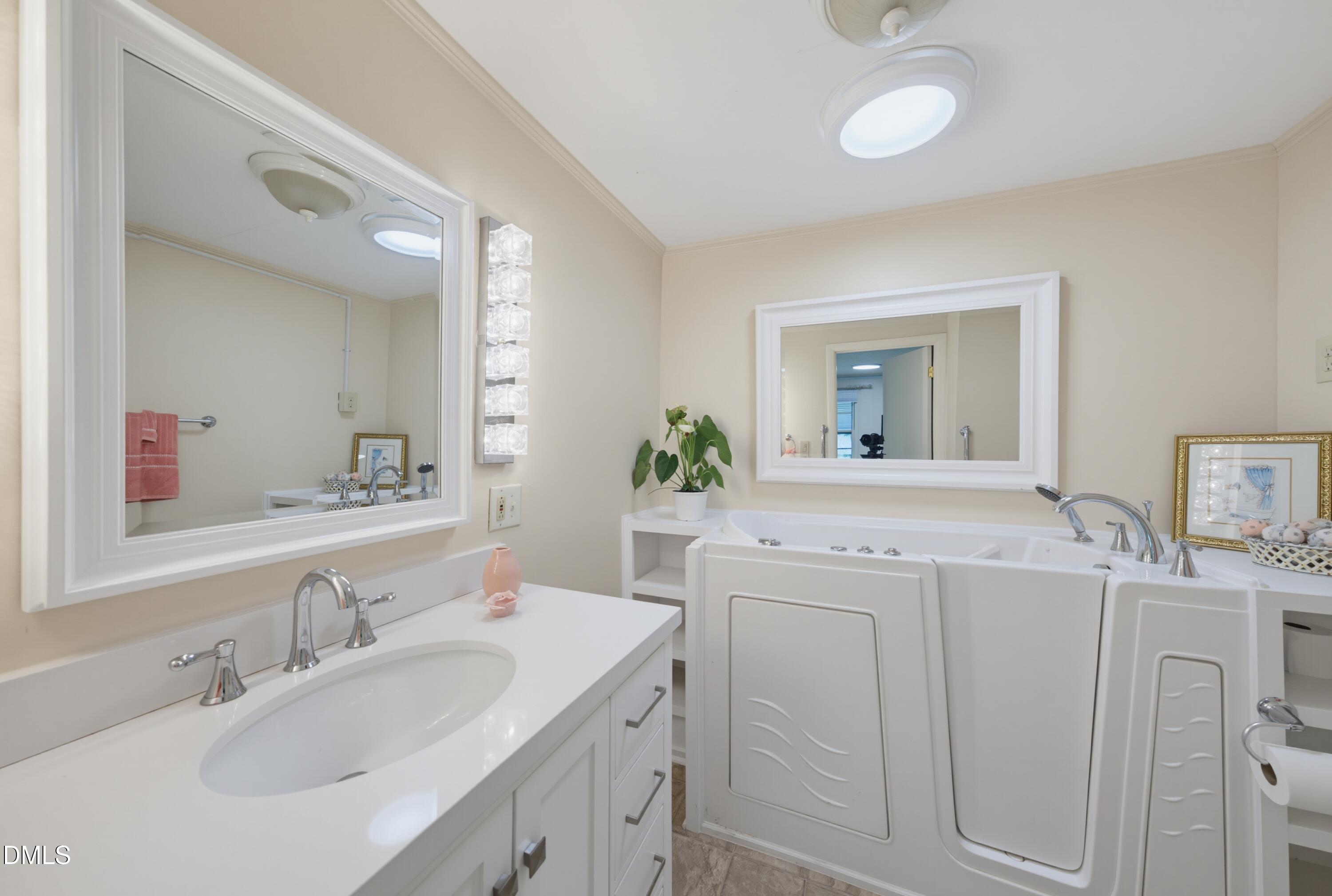 306 Plainview Avenue Property Photo 25