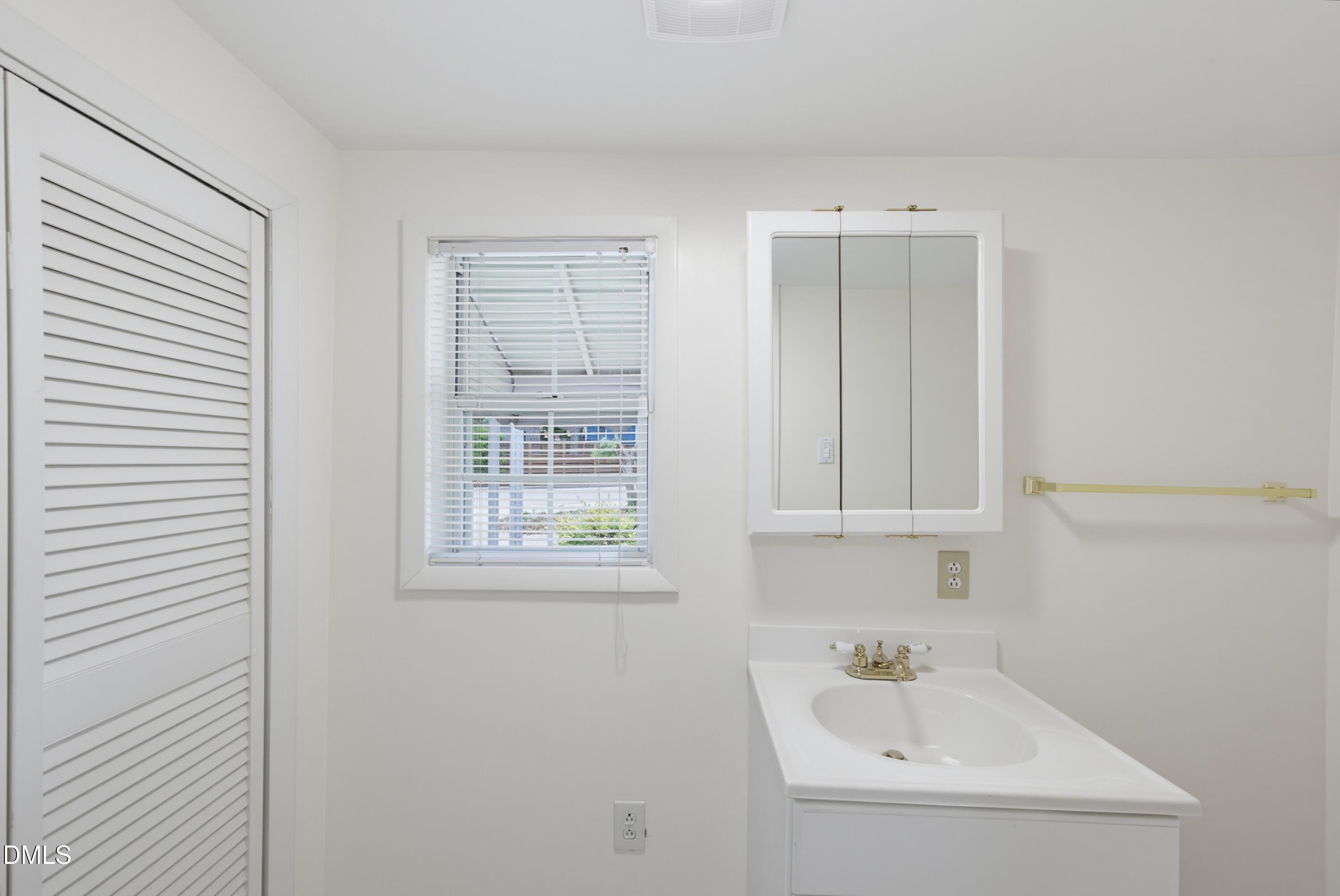 306 Plainview Avenue Property Photo 33