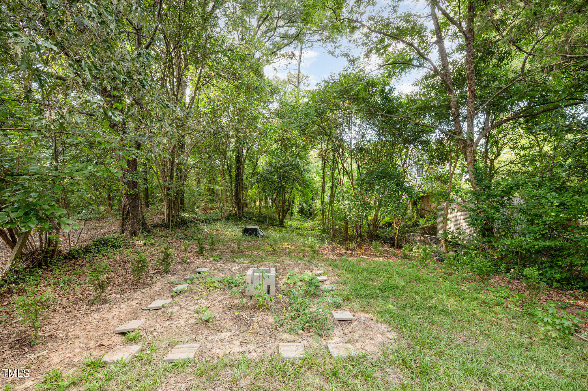 517 E Club Boulevard Property Photo 14