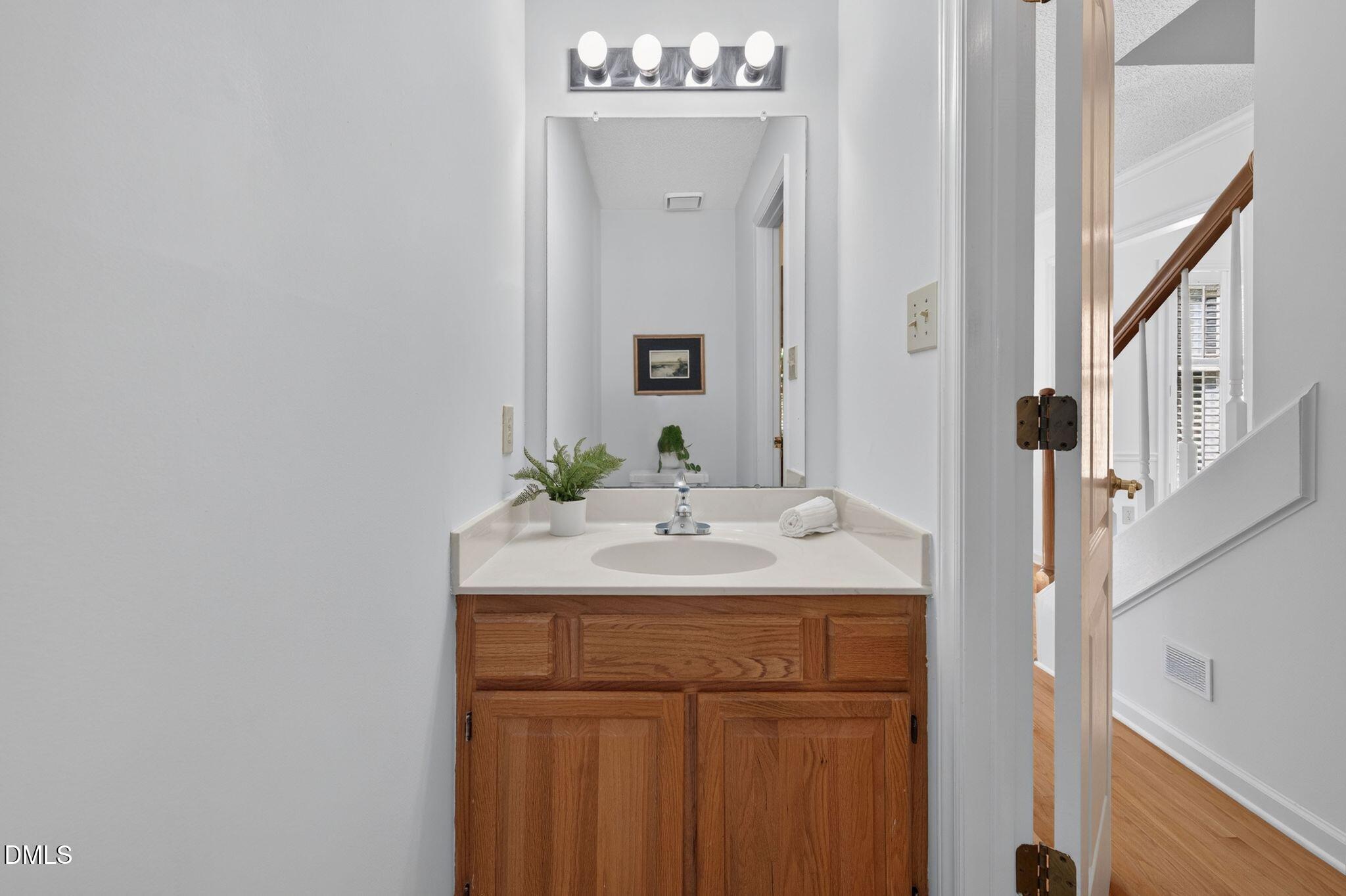 505 Heathridge Lane Property Photo 31