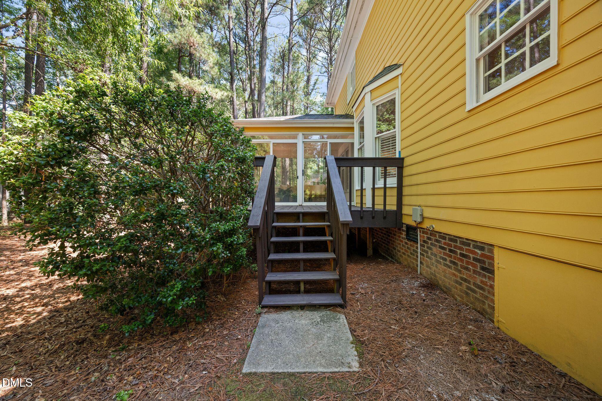 505 Heathridge Lane Property Photo 43