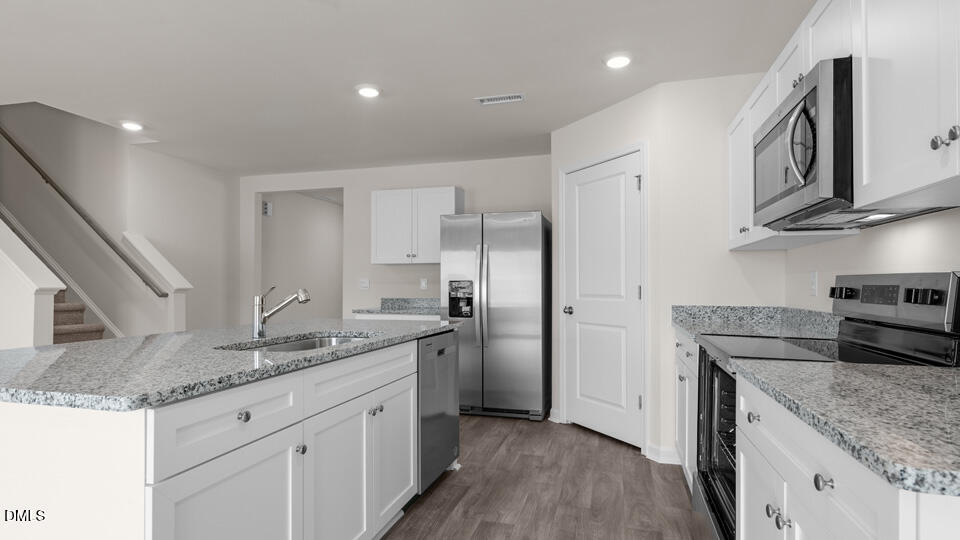 112 Daniel Road Property Photo 10