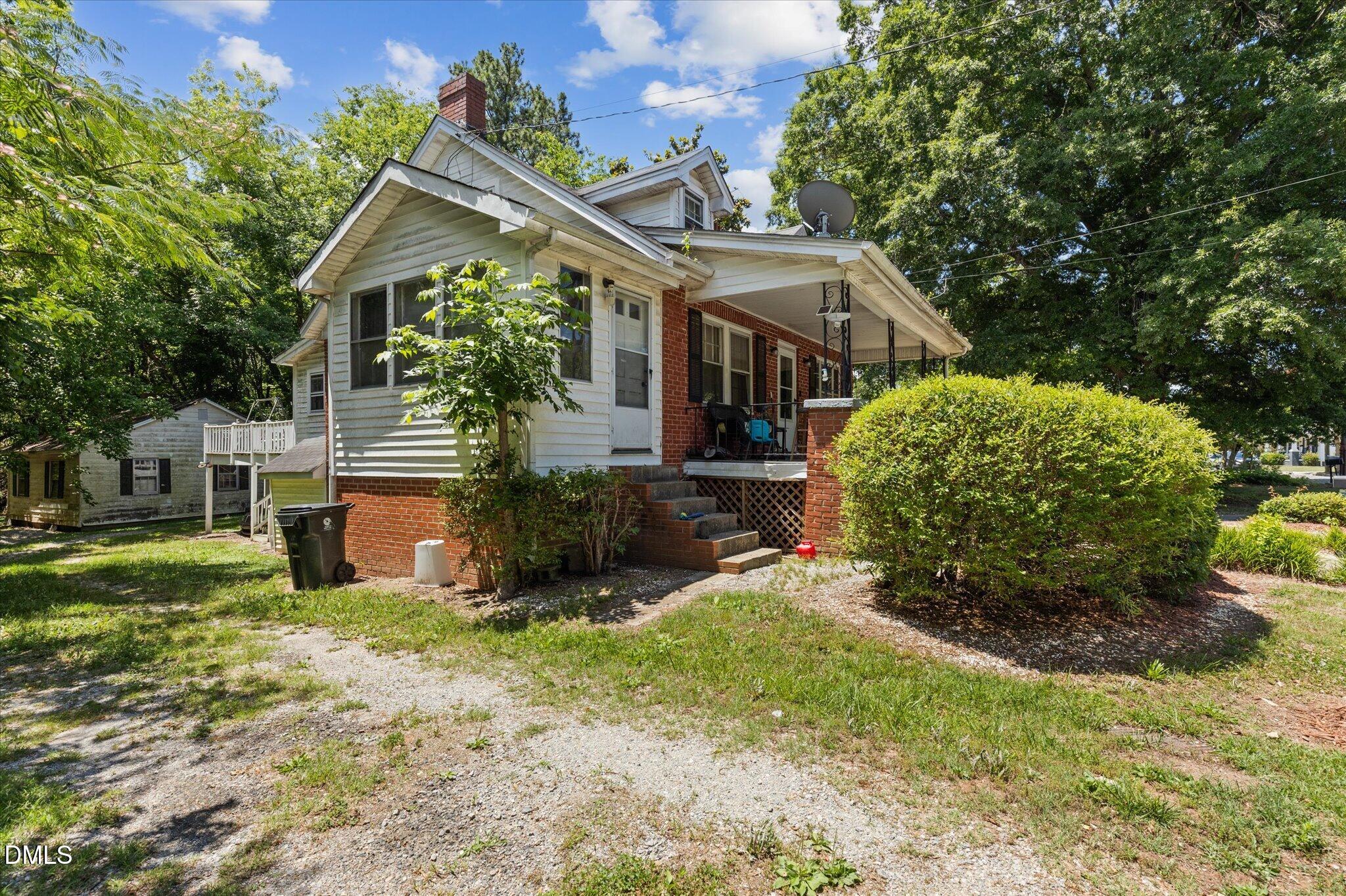 112 Peace Street Property Photo 2