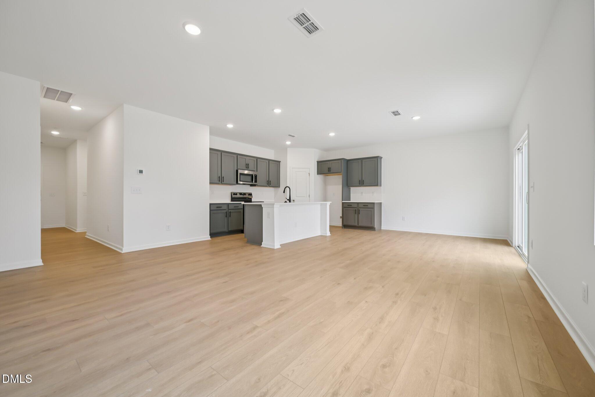 6652 Chillingham Drive 100 Property Photo 11