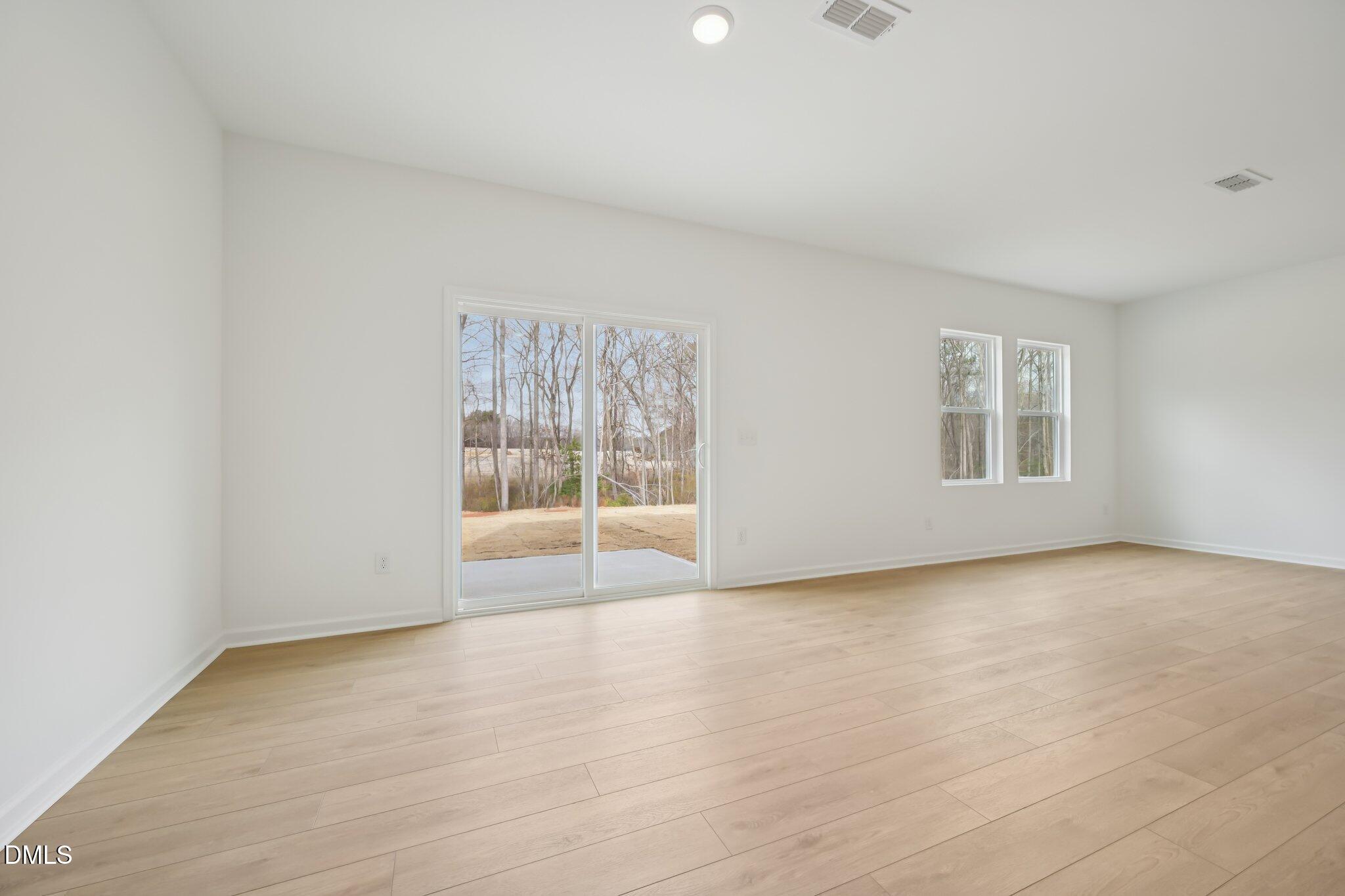 6652 Chillingham Drive 100 Property Photo 16