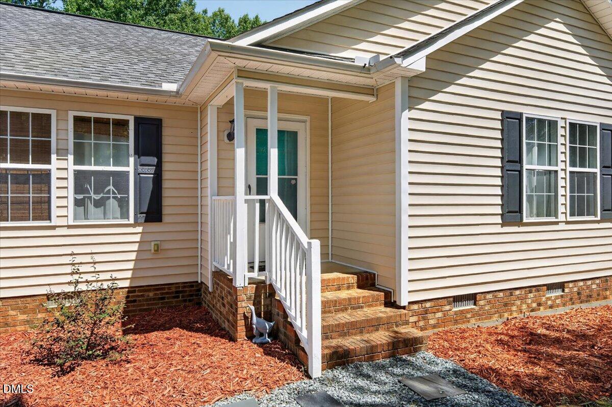 8140 Silas Drive Property Photo 3