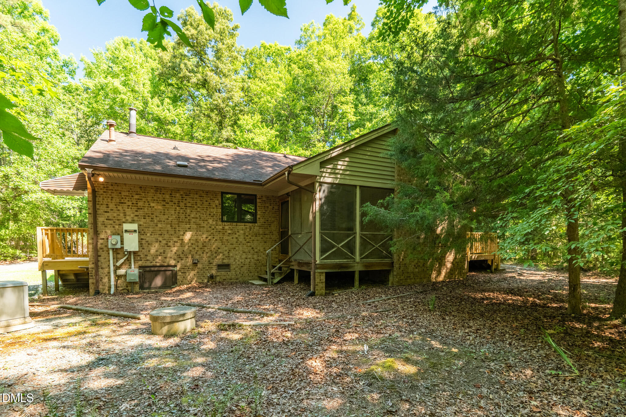 9021 Collins Creek Drive Property Photo 19