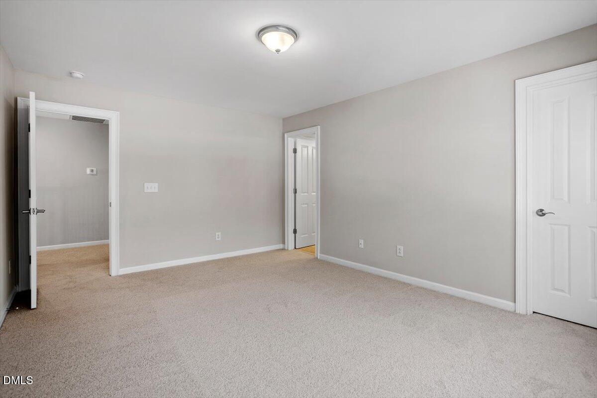 902 Ravendale Place Property Photo 43