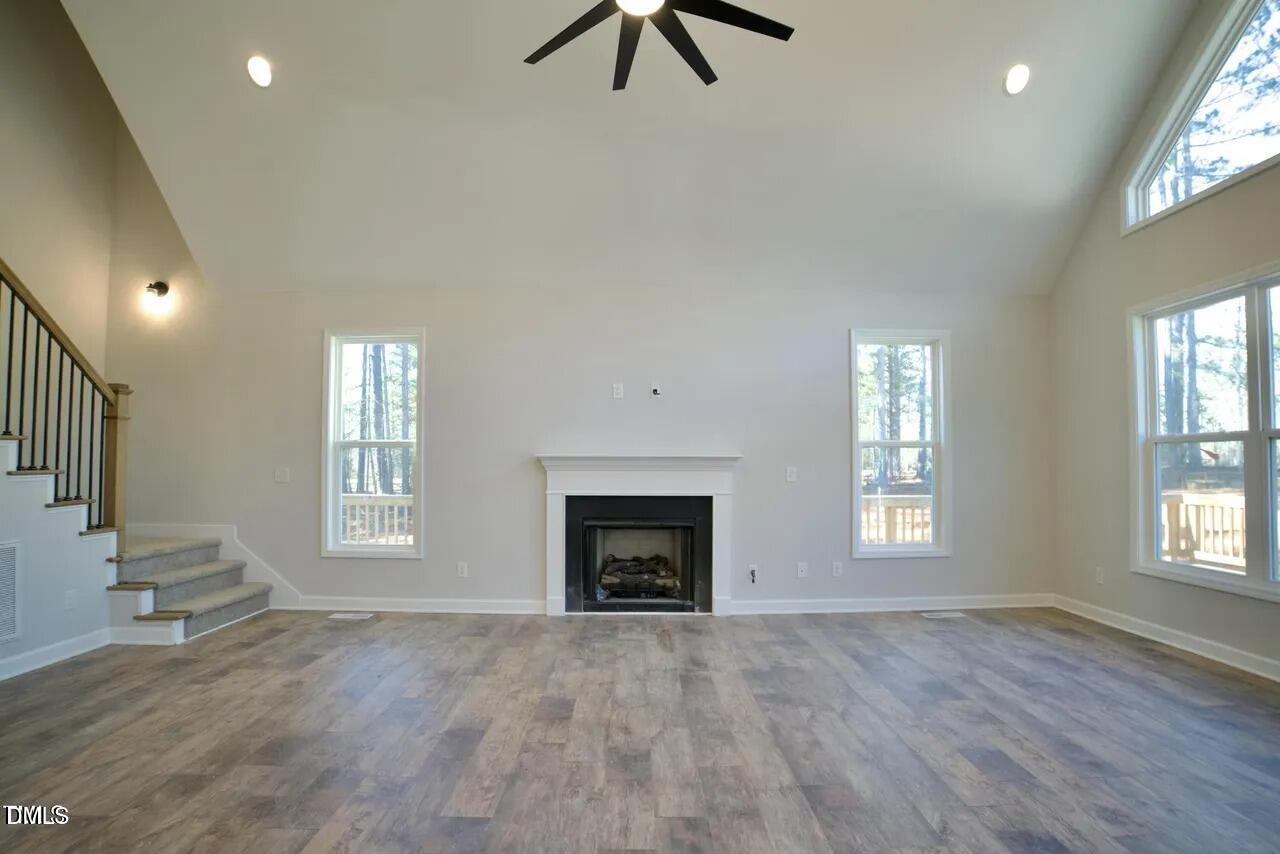 253 Sandy Point Drive Property Photo 5