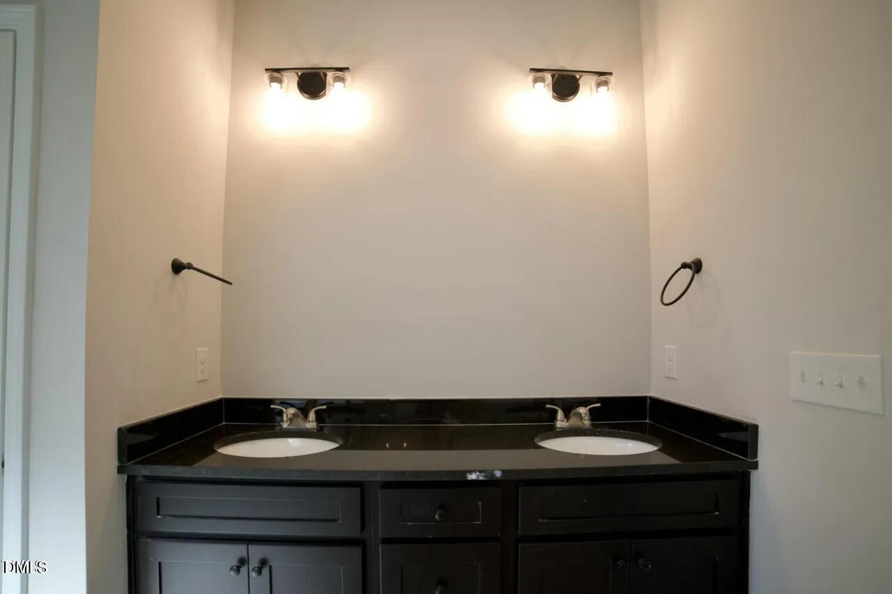 253 Sandy Point Drive Property Photo 14