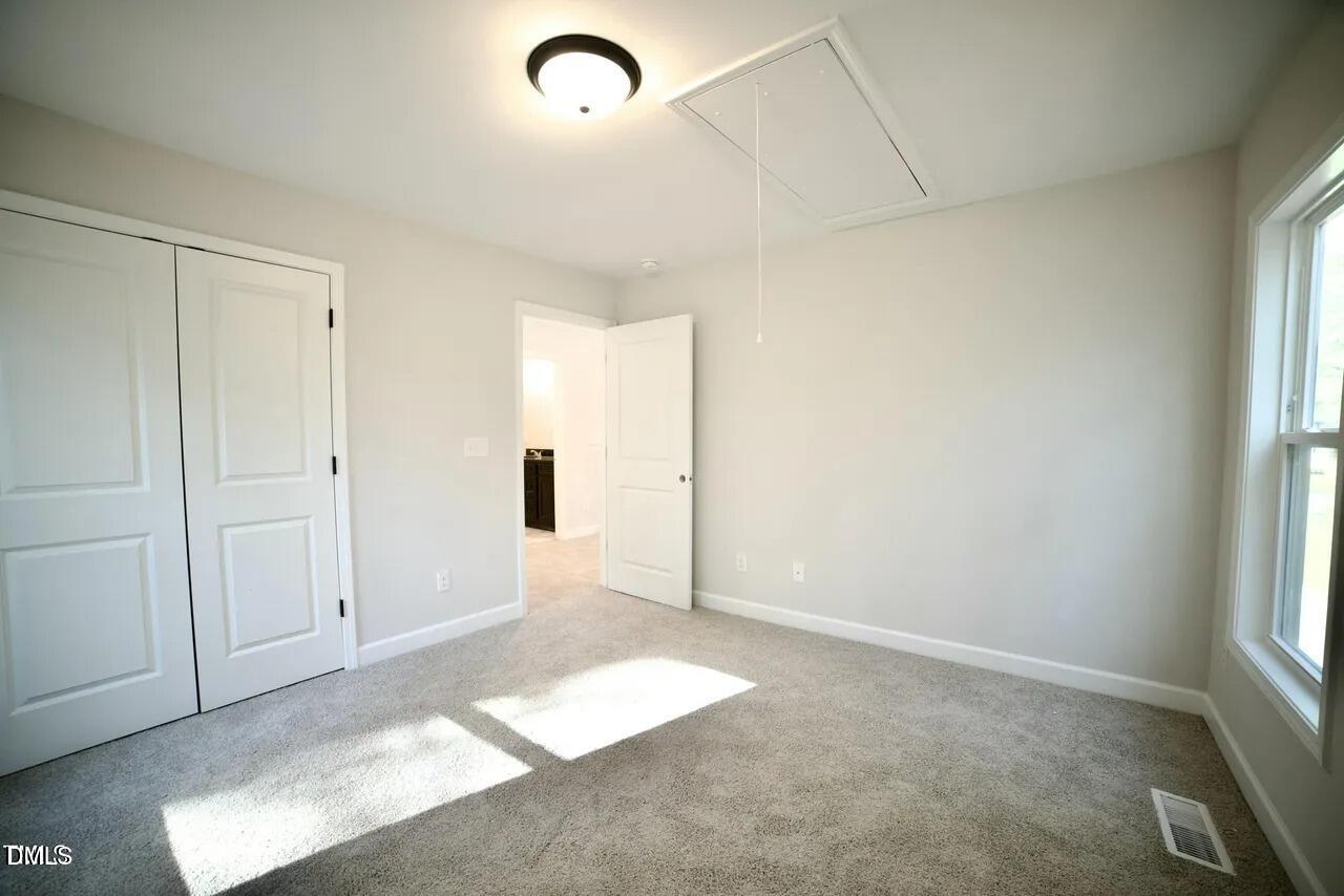 253 Sandy Point Drive Property Photo 18