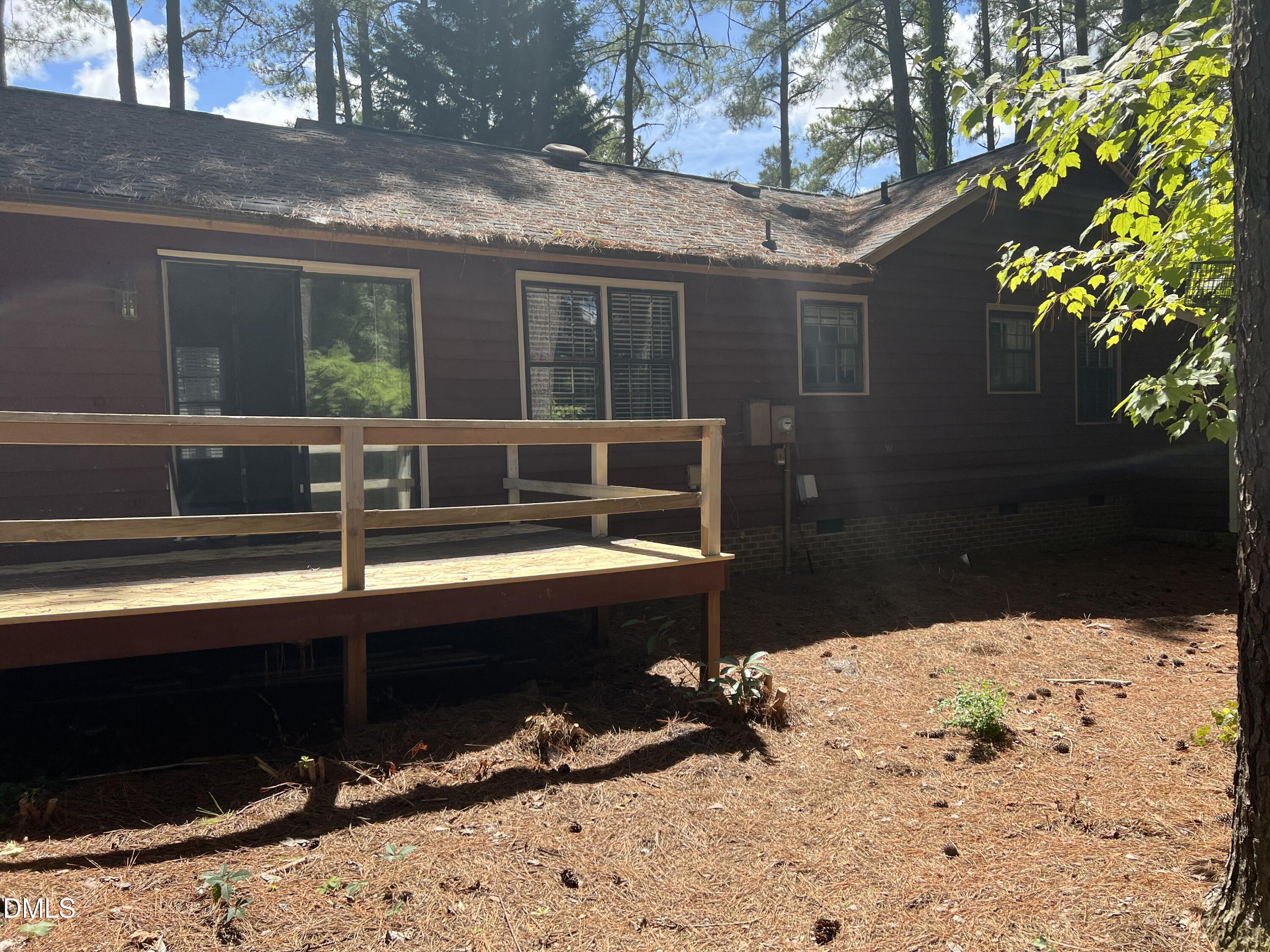 200 Lake Pine Drive Property Photo 7