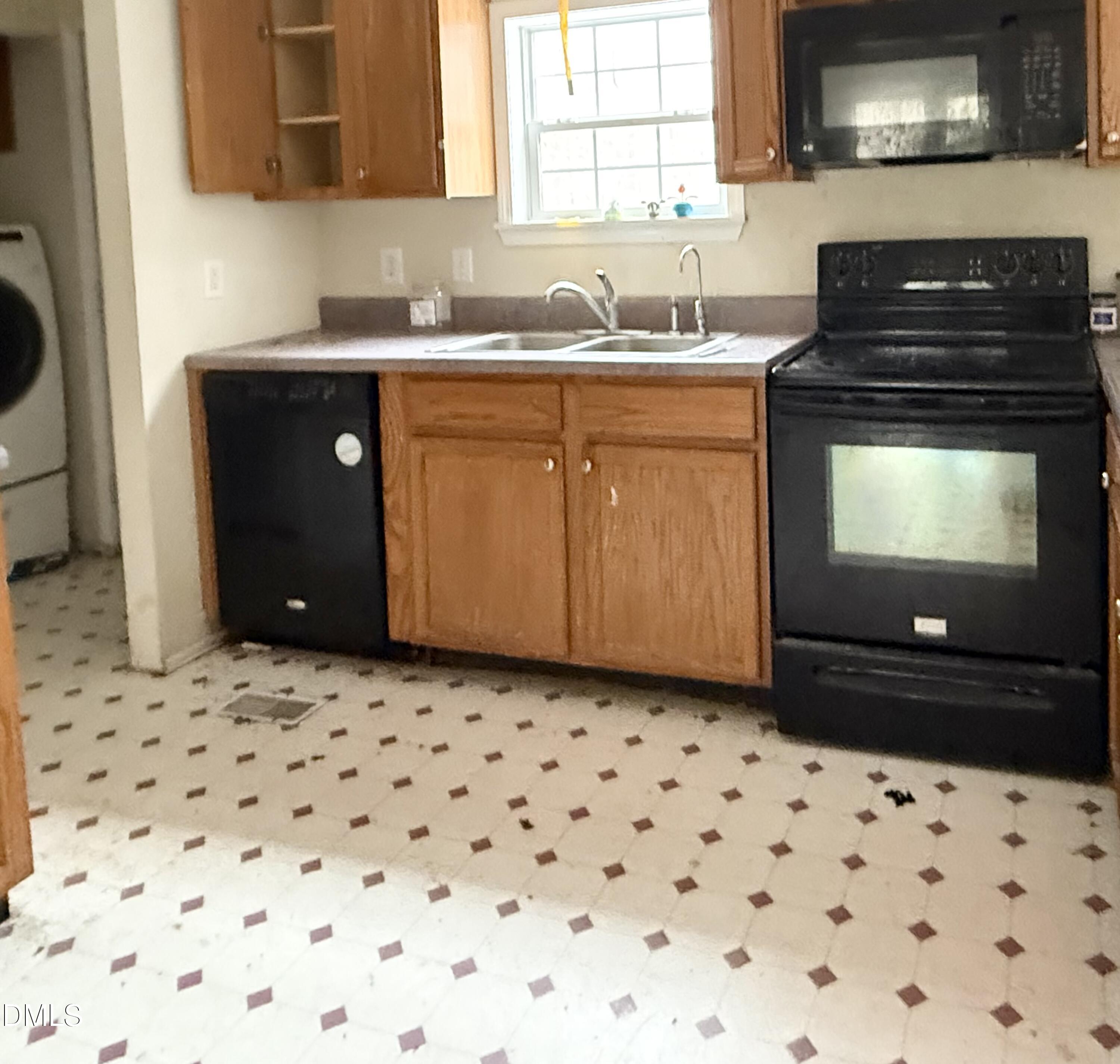 5019 Dorsey Road Property Photo 7