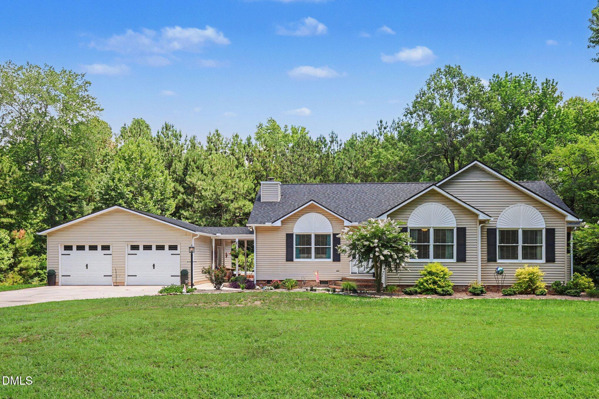 4070 Raney Way Property Photo 1