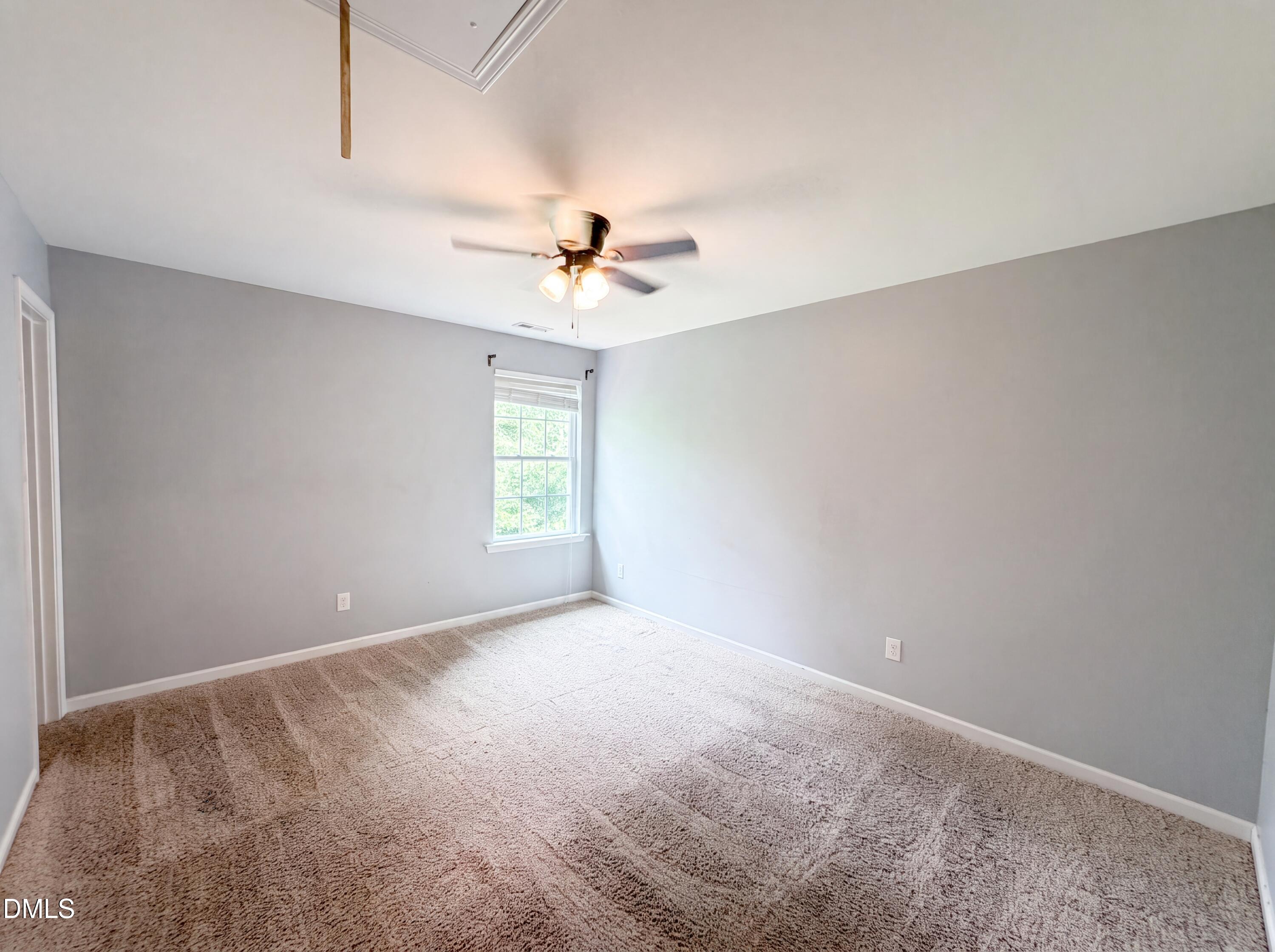 320 Knollcrest Lane Property Photo 4